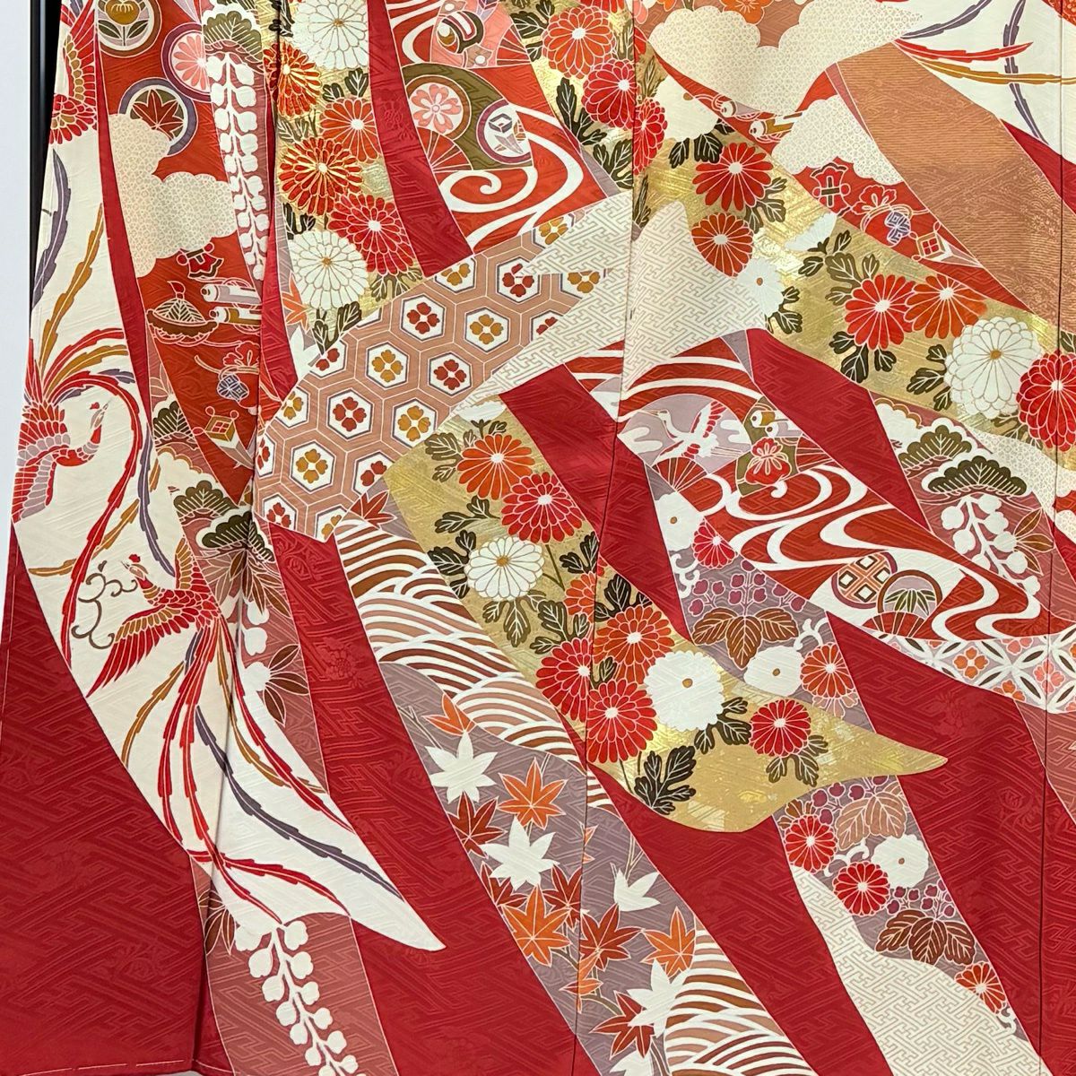 振袖禮服 身長167.5cm 袖長71cm L 雙層 菊花寶盡 金絲 金銀彩 紅 純蠶絲 秀品級