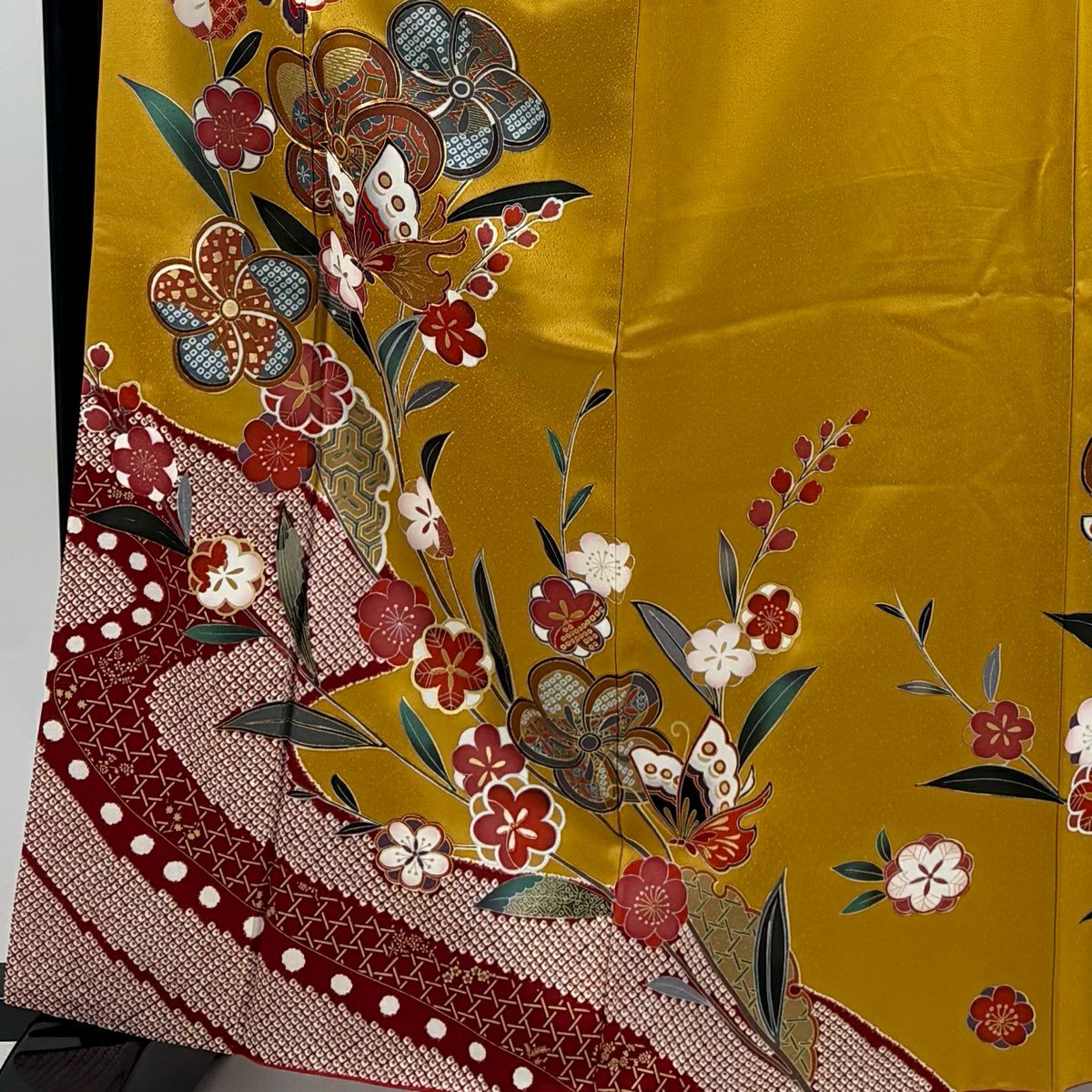 【美品】振袖禮服 身長164.5cm 袖長64.5cm M 雙層 蝶 梅花 金絲 金銀彩 山吹茶 純蠶絲 秀品級