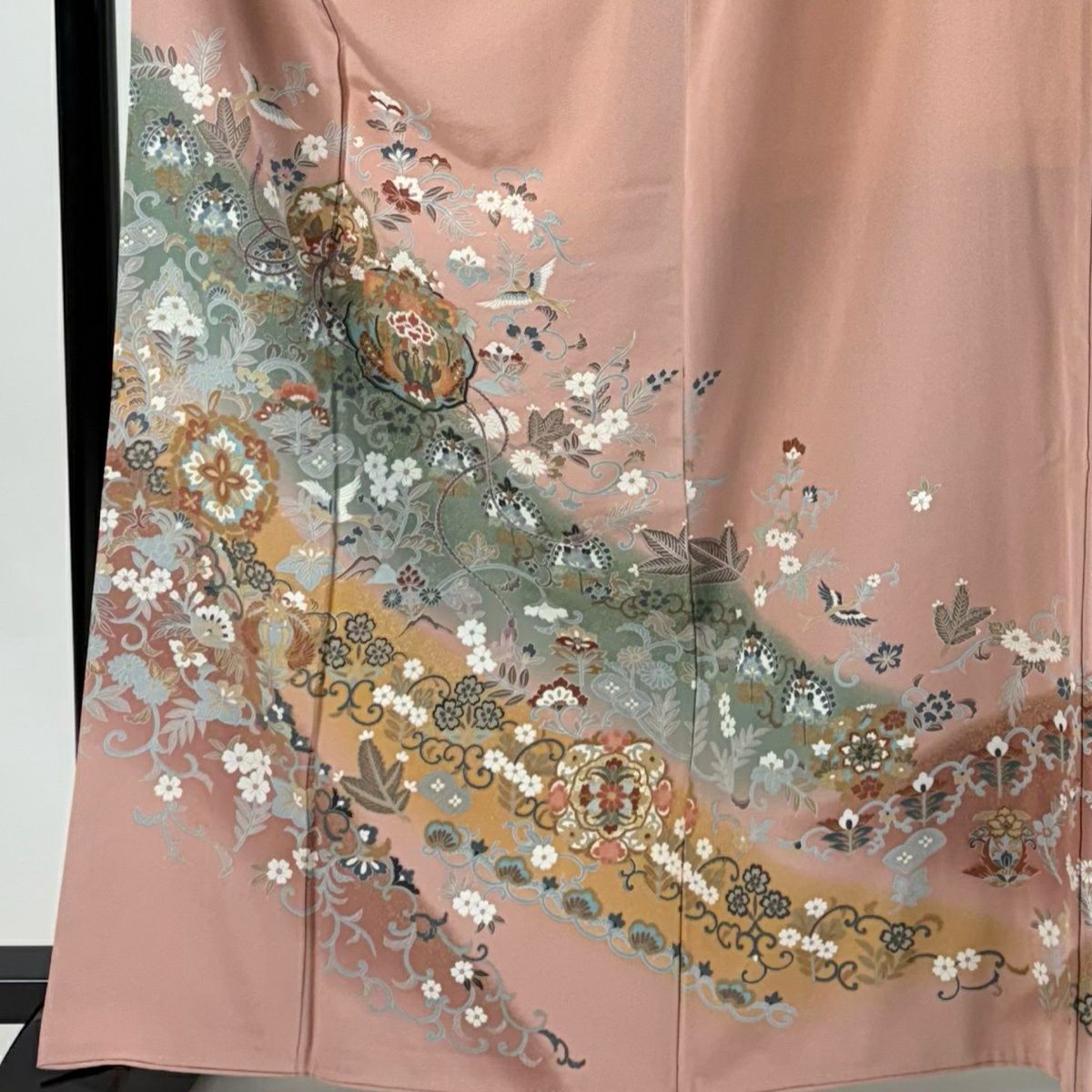 留袖禮服禮服 身長164.5cm 袖長68cm L 雙層 鏡裏文 花鳥 金銀彩 粉米色 純蠶絲 秀品級 一つ紋