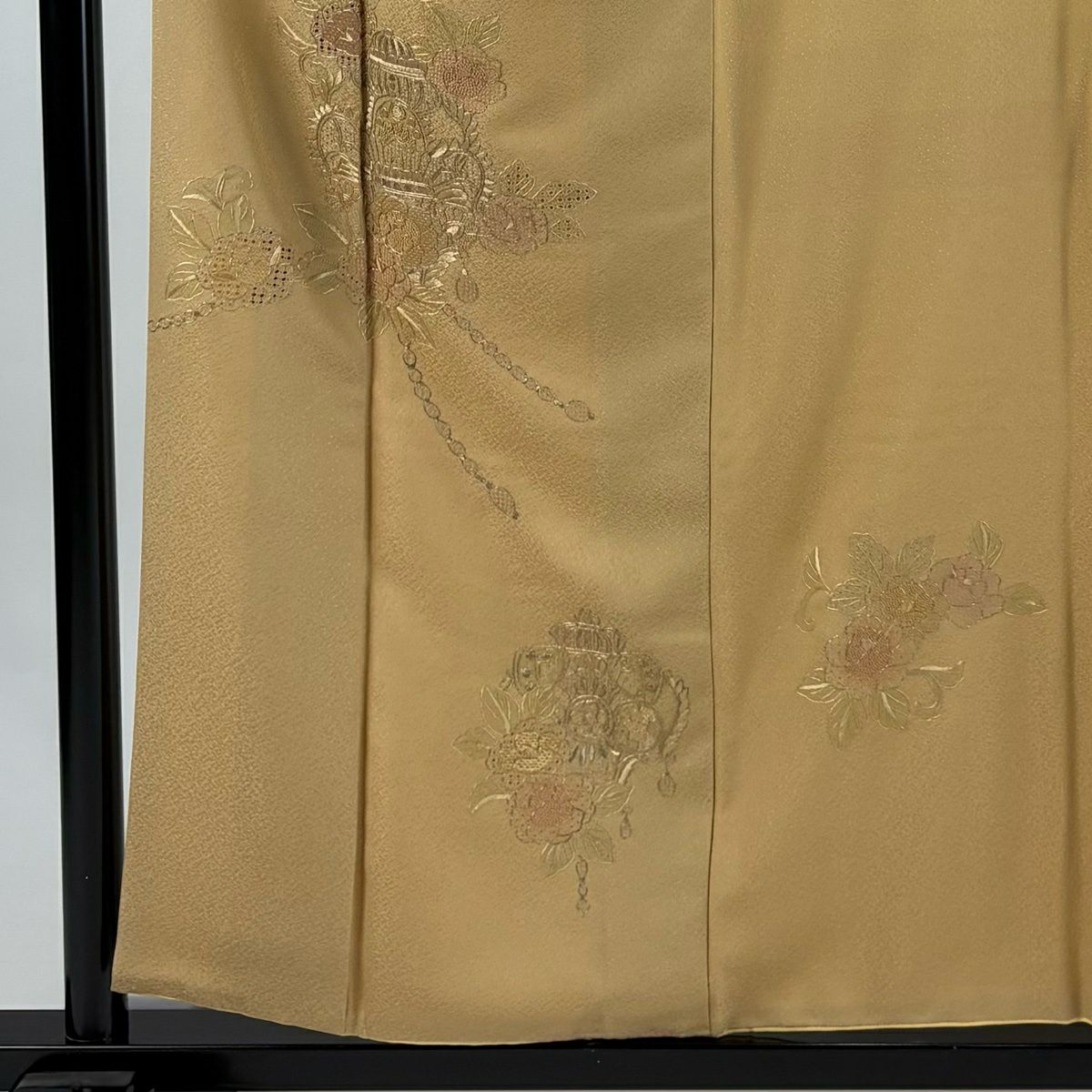 付下 身長157.5cm 袖長65cm M 雙層 草花紋紋 器物刺繡 金線 淺茶 純蠶絲 優品級