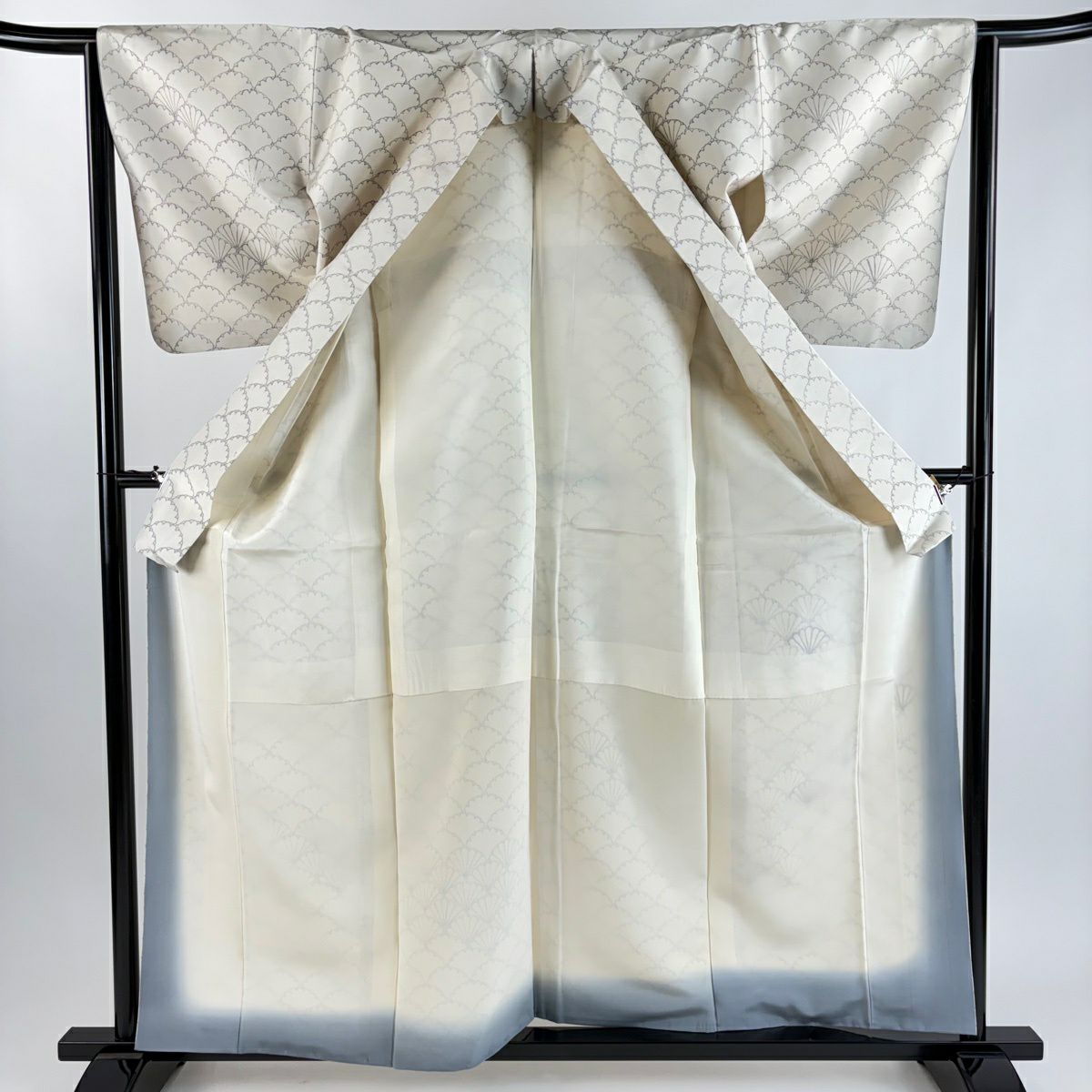 付下 身長161cm 袖長63.5cm S 雙層 菊花青海波 刺繡 奶油色 純蠶絲 優品級