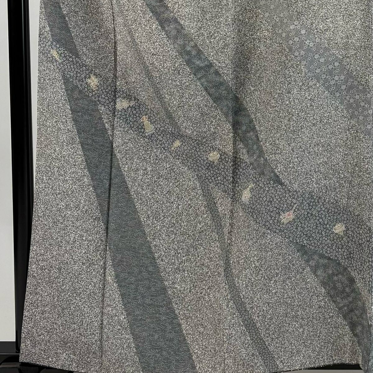 訪問服 身長160.5cm 袖長69cm L 雙層 落款あり 玩具 小花 灰 純蠶絲 秀品級