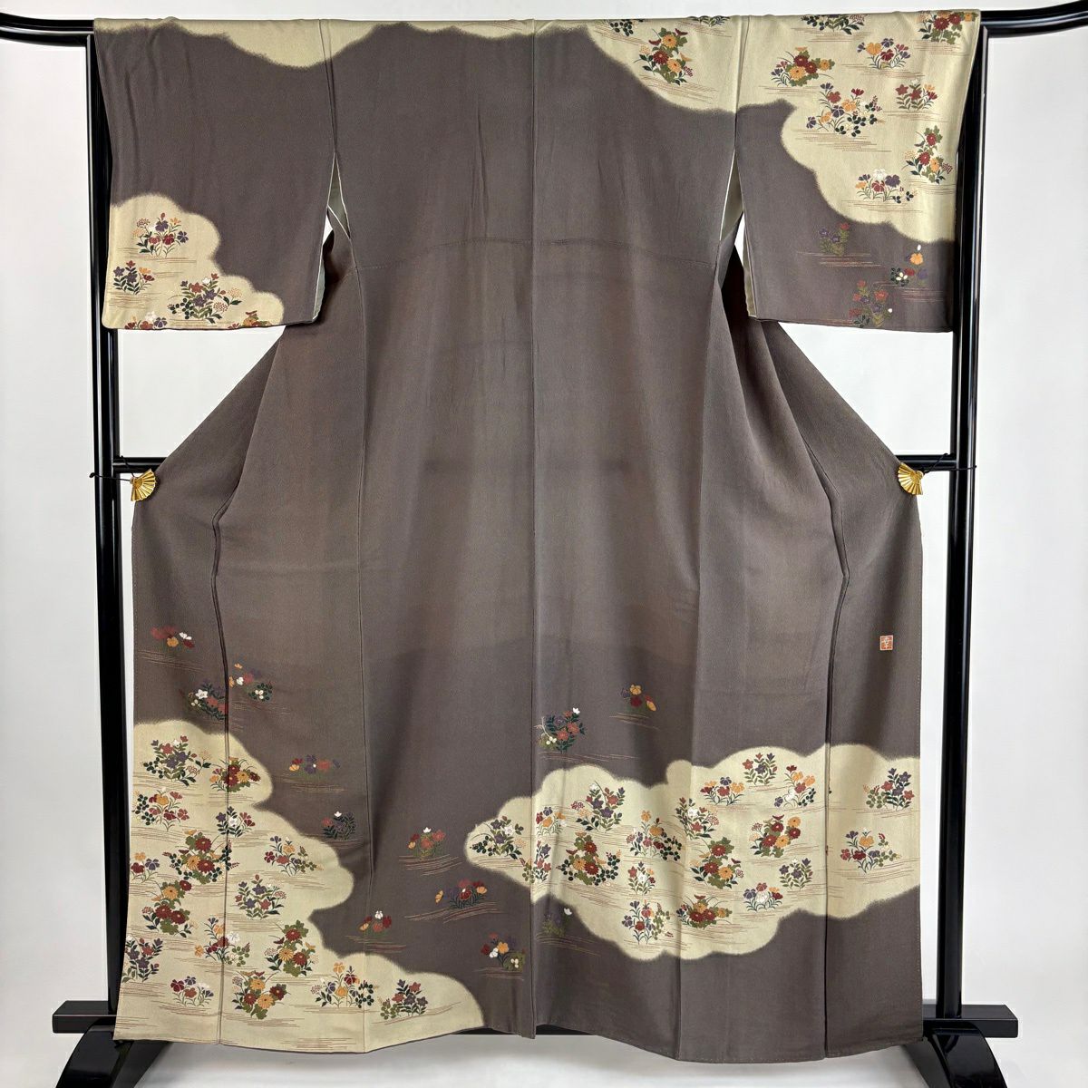 訪問服 身長160.5cm 袖長67cm M 雙層 花井幸子 落款あり 雲文 草花紋紋 金彩裝飾 灰茶 純蠶絲 秀品級