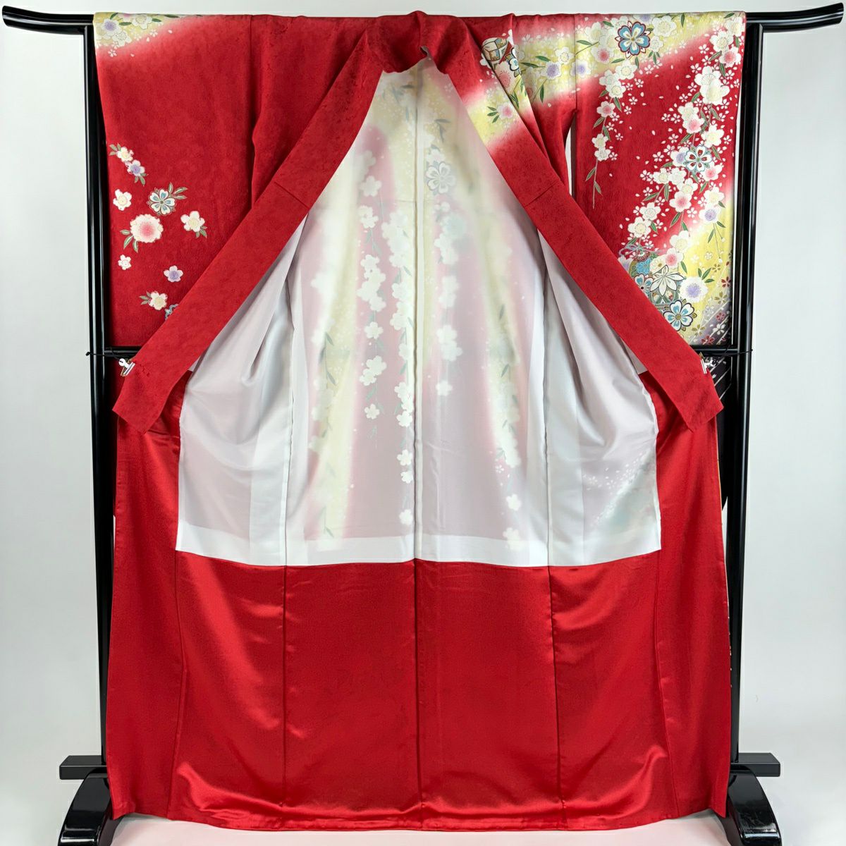 【美品】振袖禮服 身長171cm 袖長66cm M 雙層 雪輪 草花紋 金絲 金銀彩 紅 純蠶絲 秀品級