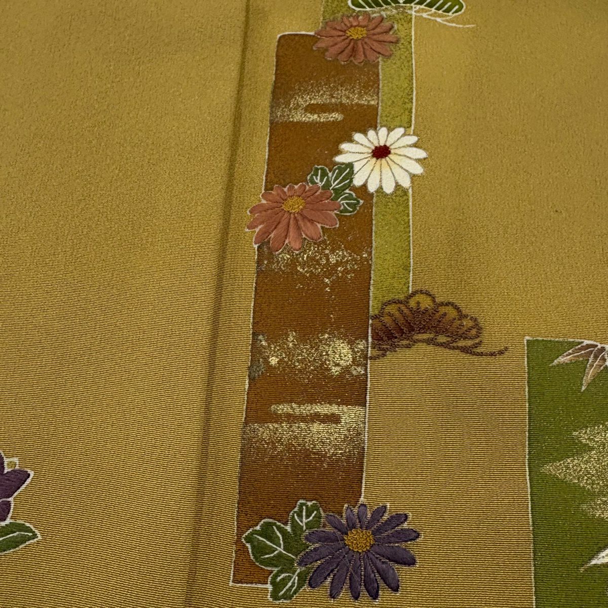 付下 身長153cm 袖長64cm M 雙層 松樹 菊花 刺繡 金彩裝飾 芥末色 純蠶絲 優品級 一個紋