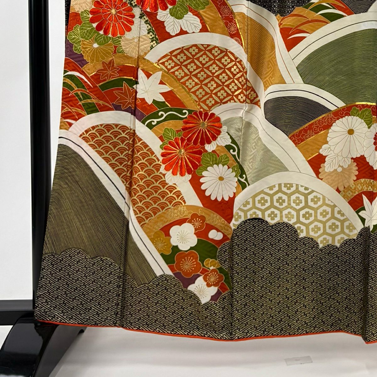 振袖禮服 身長163cm 袖長63cm S 雙層 菊花 波 刺繡 金彩裝飾 橙色 純蠶絲 秀品級