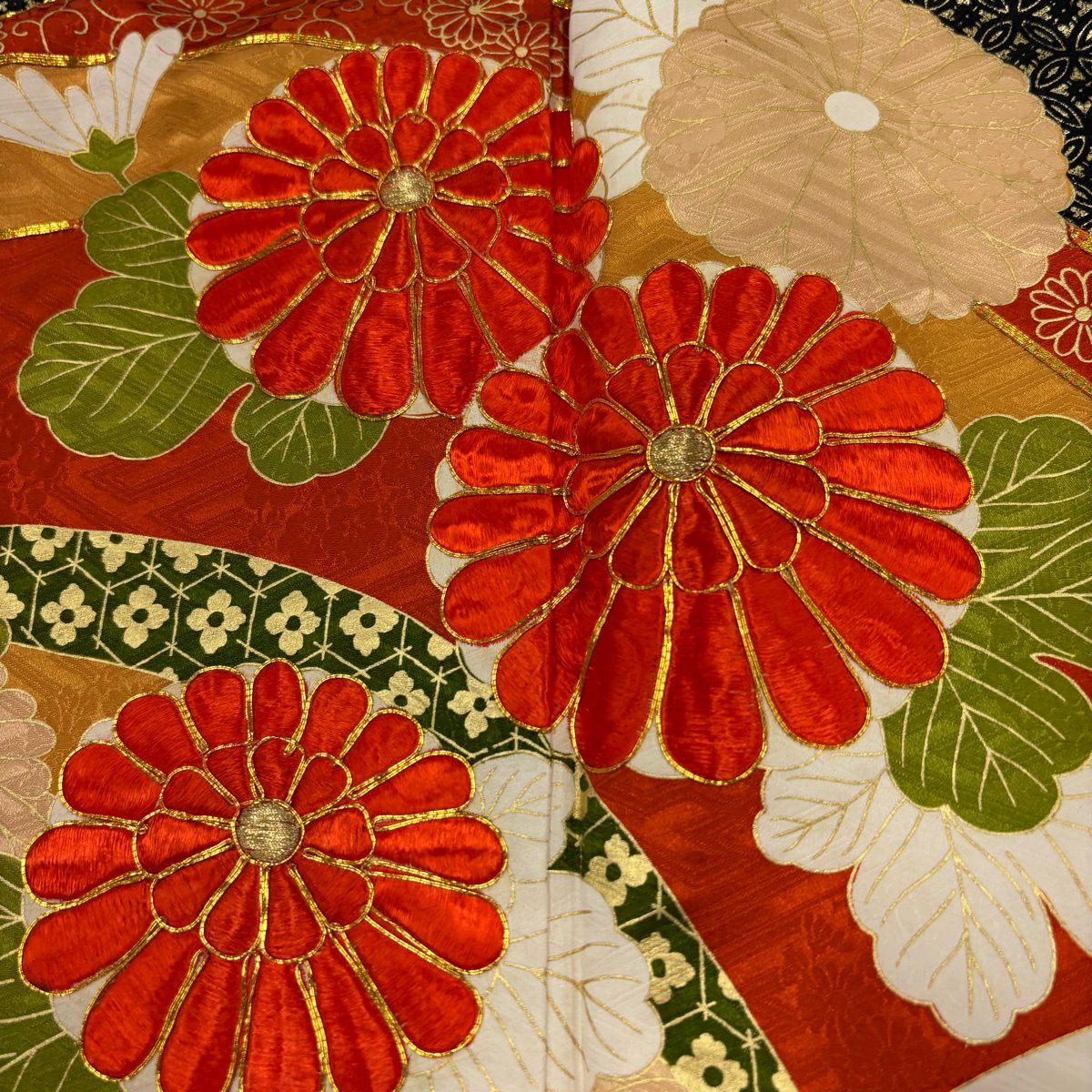 振袖禮服 身長163cm 袖長63cm S 雙層 菊花 波 刺繡 金彩裝飾 橙色 純蠶絲 秀品級