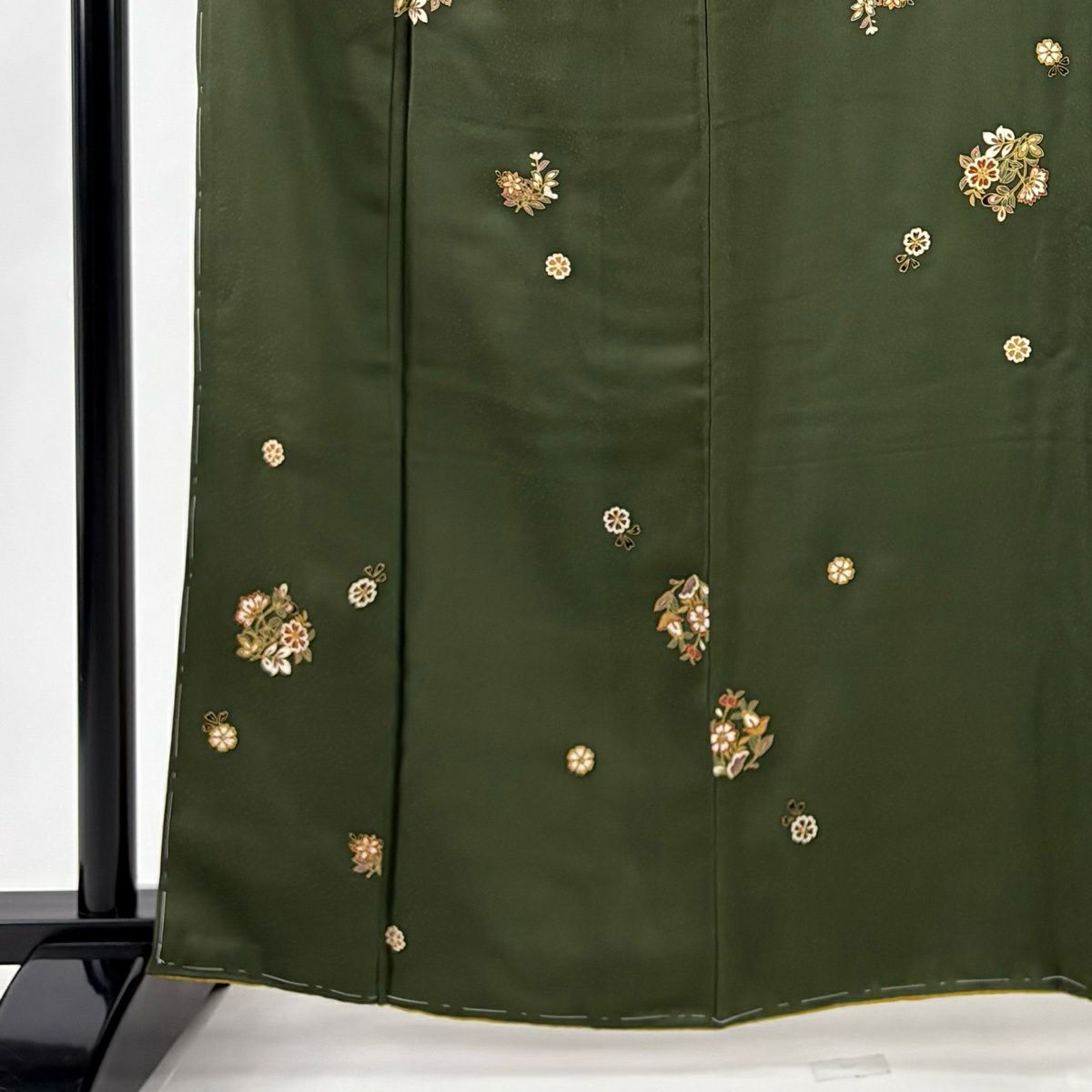 【美品】 小紋 身長163.5cm 袖長64cm M 雙層 草花紋紋 金銀彩 茶綠 純蠶絲 秀品級