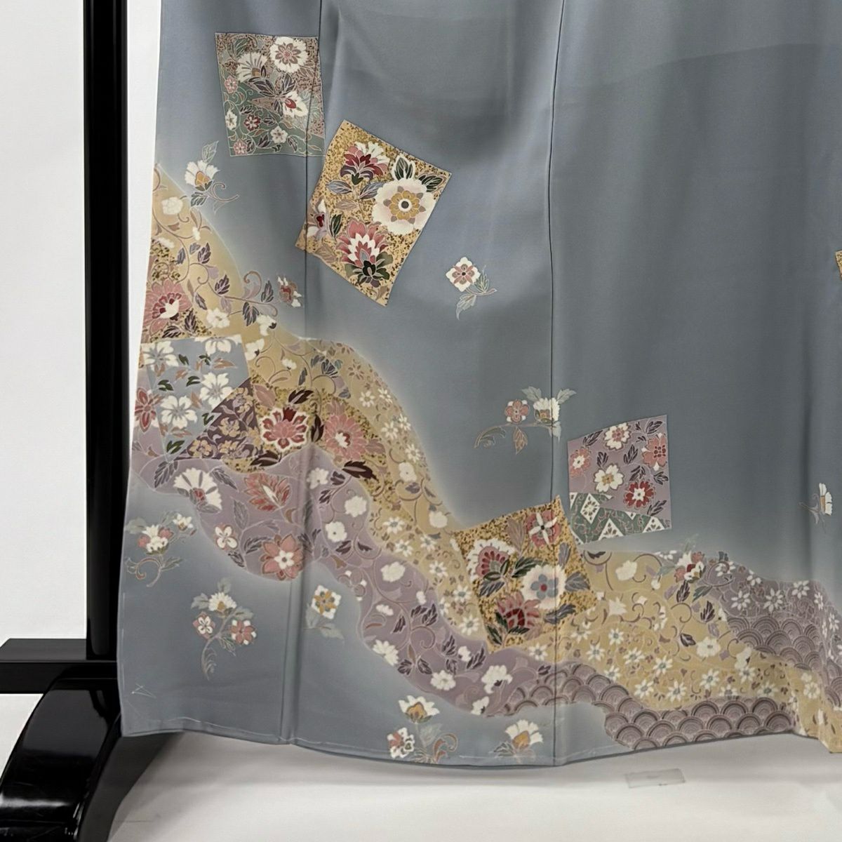 色留袖禮服 身長166.5cm 袖長68cm L 雙層 落款あり 色紙 草花紋紋 金銀彩 漸層 灰綠 純蠶絲 秀品級 一つ紋