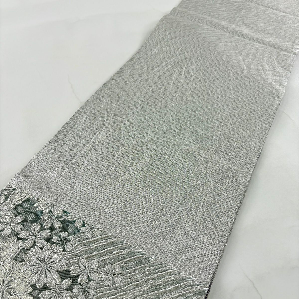 【美品】 袋帶 秀品級 振袖禮服禮服用 櫻花 斜紋 銀線 金金箔 銀 六通 純蠶絲