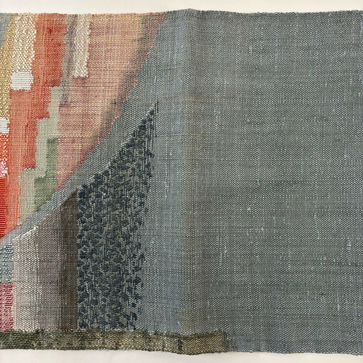名古屋帶 秀品級 渡文 八寸名古屋帶 松樹葉仕立 幾何學圖案 青灰 純蠶絲