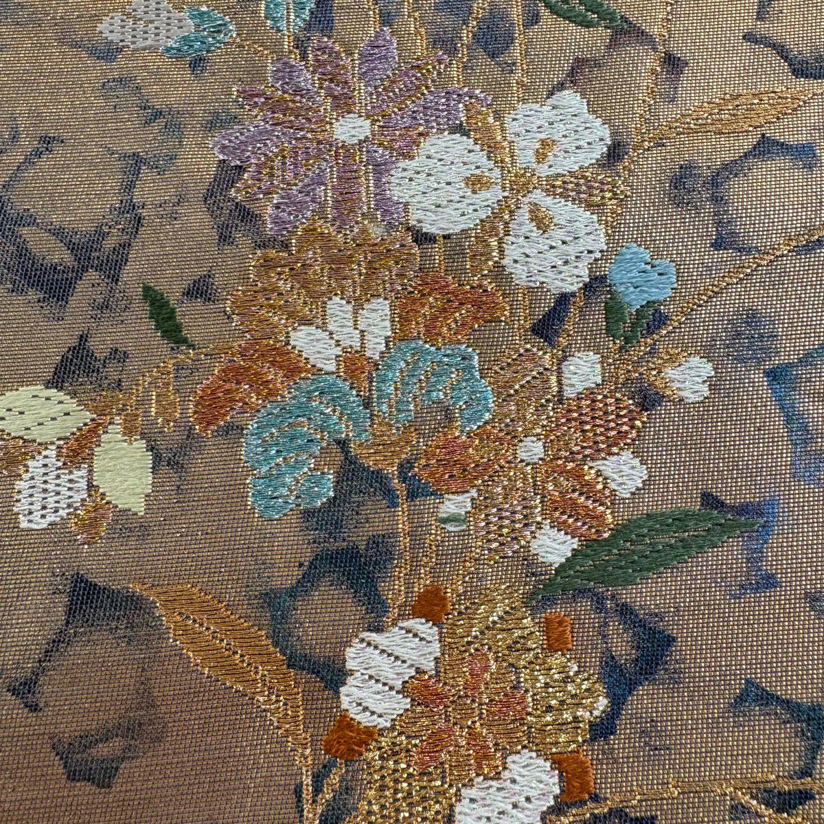 【美品】 袋帶 秀品級 草花紋紋 幾何學 金線 金金箔 金茶 六通 純蠶絲