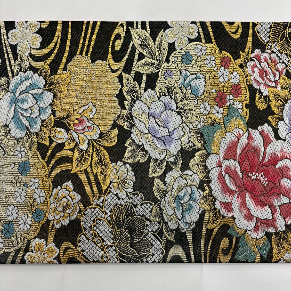 【美品】 袋帶 秀品級 振袖禮服禮服用 草花紋紋 流水 金絲 金金箔 金茶 六通 純蠶絲