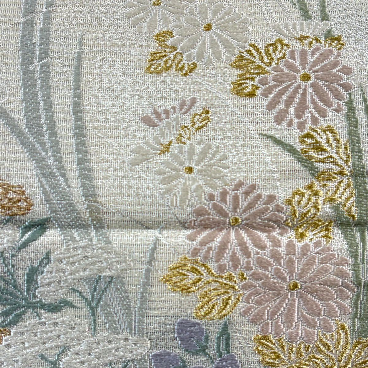 【美品】 袋帶 秀品級 菊花 桔梗 金絲 金金箔 奶油 六通 純蠶絲
