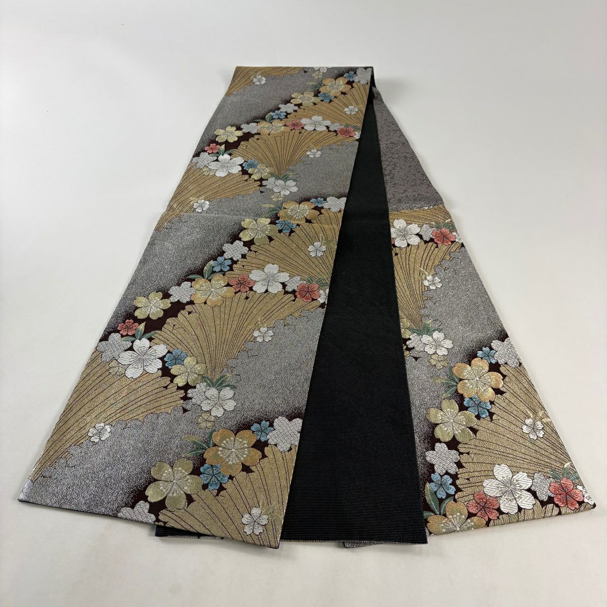 【美品】 袋帶 秀品級 振袖禮服禮服用 櫻花 輪廓 金金箔 金絲 茶 六通 純蠶絲