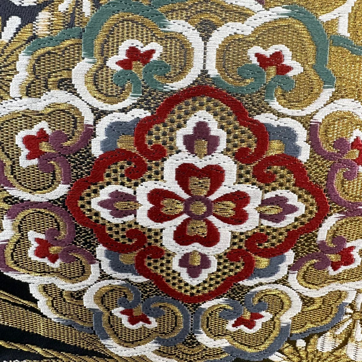 【美品】 袋帶 秀品級 振袖禮服禮服用 華紋 花唐草紋 金絲 墨色 六通 純蠶絲
