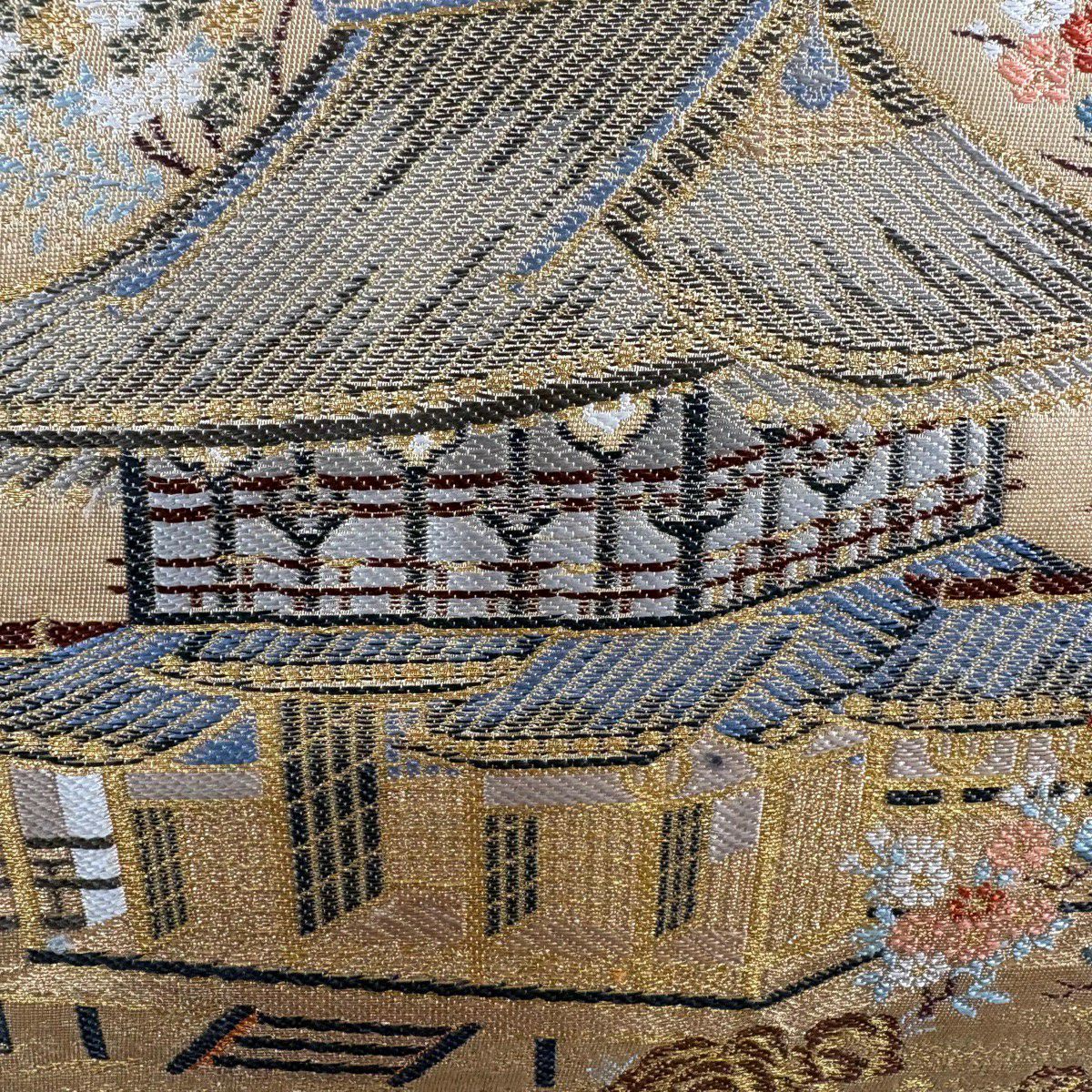 【美品】 袋帶 秀品級 平等院京之里 建築 樹木 金絲 米色 六通 純蠶絲