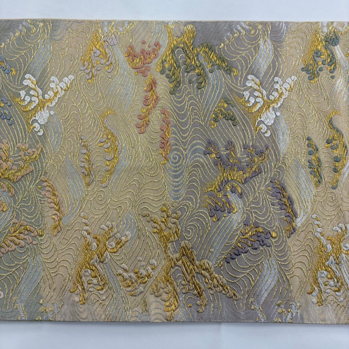 【美品】 袋帶 秀品級 波 波頭 金絲 刺繡 米色 六通 純蠶絲