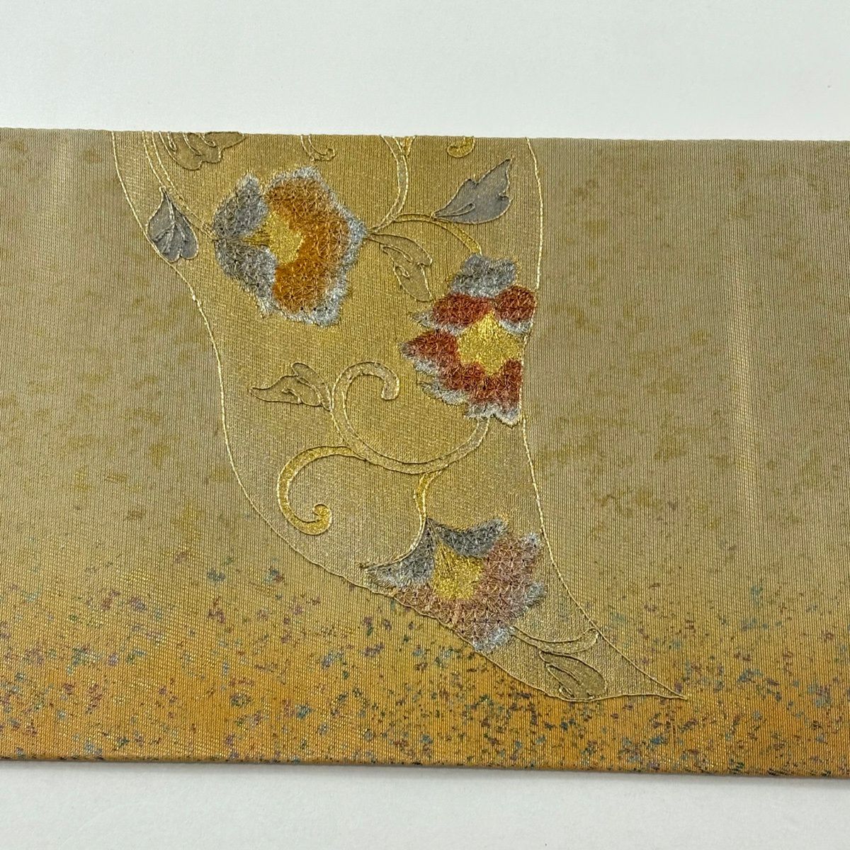【美品】名古屋帶 秀品級 鳥 草花紋刺繡 金銀彩 金色 純蠶絲