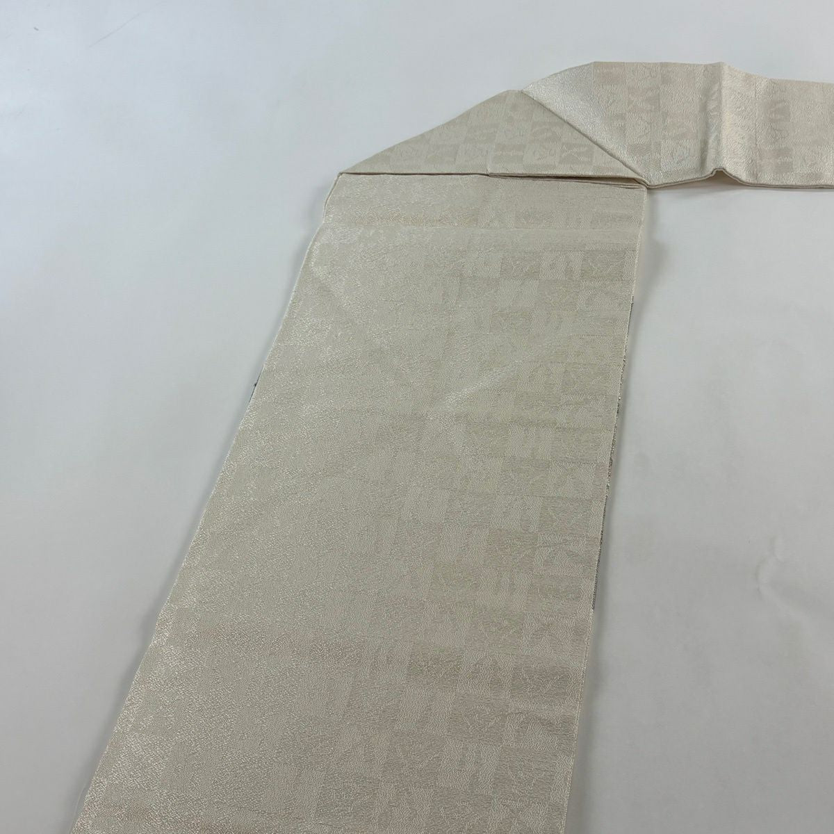【美品】名古屋帶 逸品級 華紋 葡萄 金金箔 銀線 灰色 純蠶絲