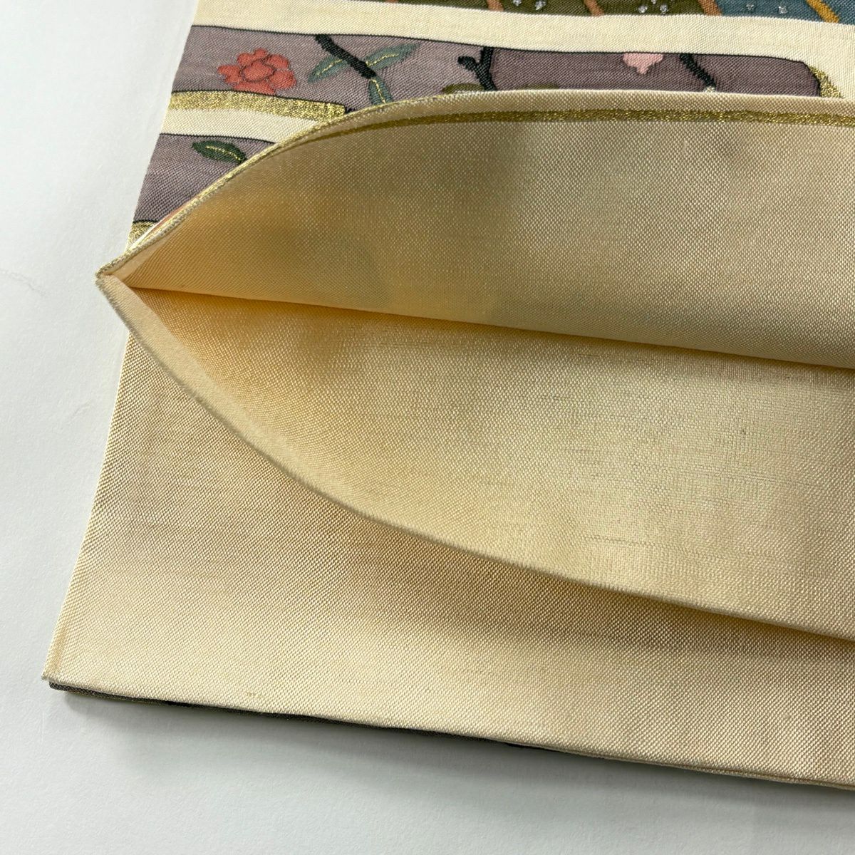 袋帶 逸品級 ヱ霞 草花紋 金銀絲 綴 米色 大鼓圖案 純蠶絲
