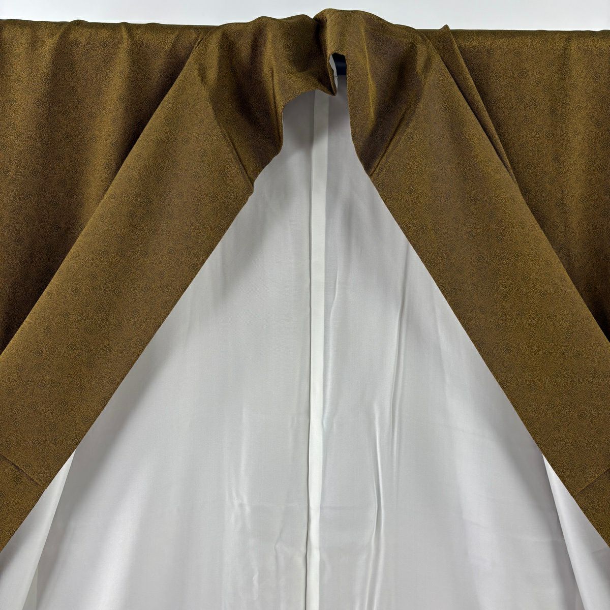 【美品】 江戶小紋 身長153cm 袖長63cm S 雙層 人間國寶 中村勇二郎 落款あり 古代菊花 山吹茶 純蠶絲 逸品級