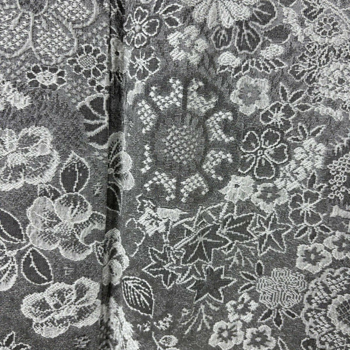 【美品】 小紋 身長158.5cm 袖長64.5cm M 雙層 草花紋紋 菱紋意匠 灰色 純蠶絲 逸品級