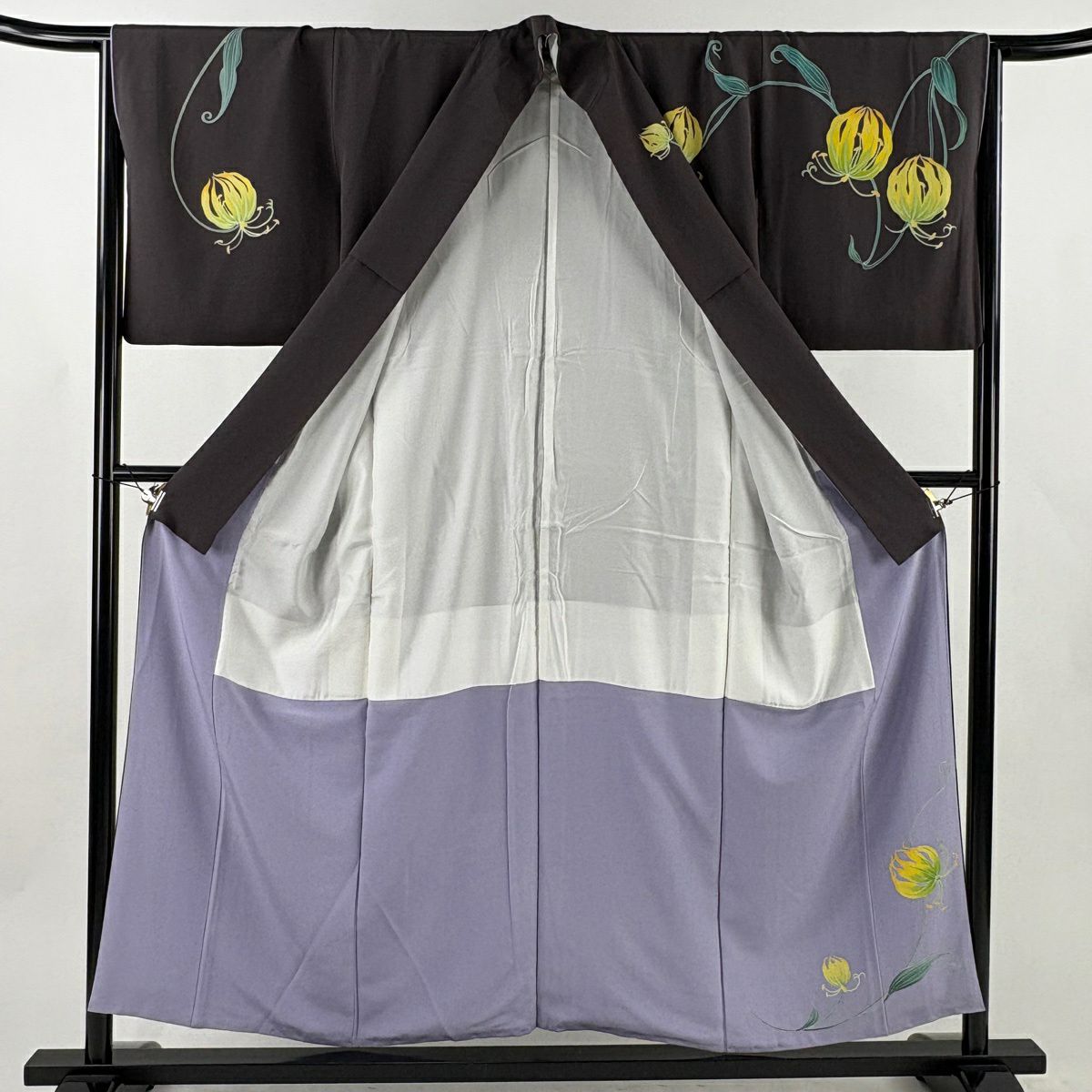 【美品】訪問服 身長155cm 袖長66.5cm M 雙層 落款あり 花唐草紋 灰紫 純蠶絲 逸品級