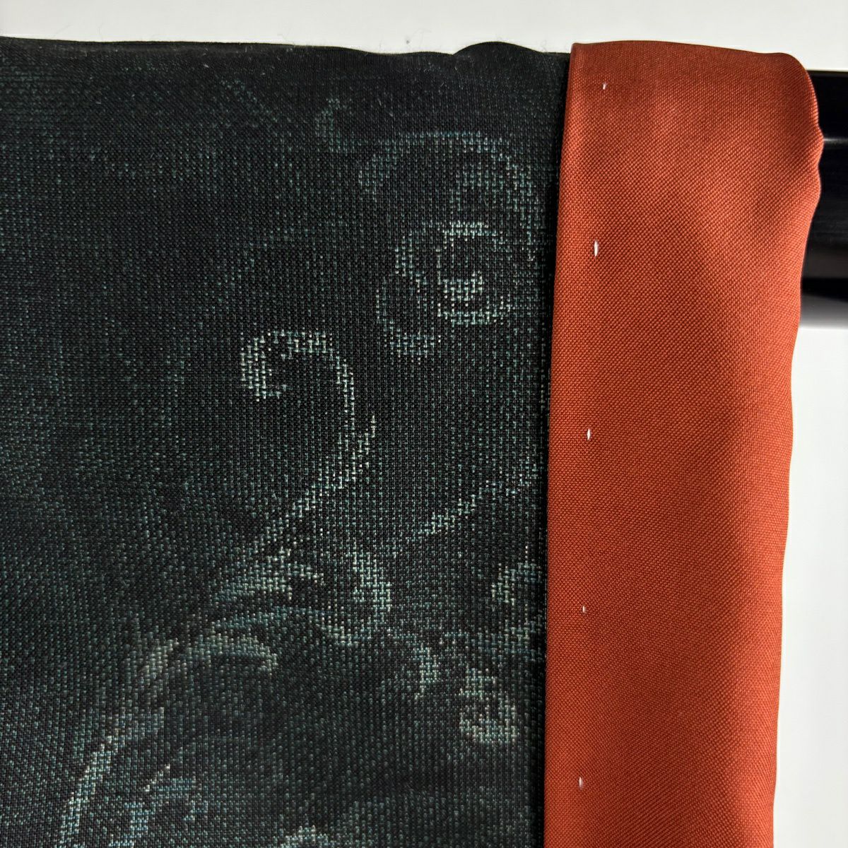 【美品】 付下 身長158cm 袖長64cm M 雙層 都喜ヱ門 大島紬織地 證書齊全 花唐草紋 深綠 純蠶絲 逸品級