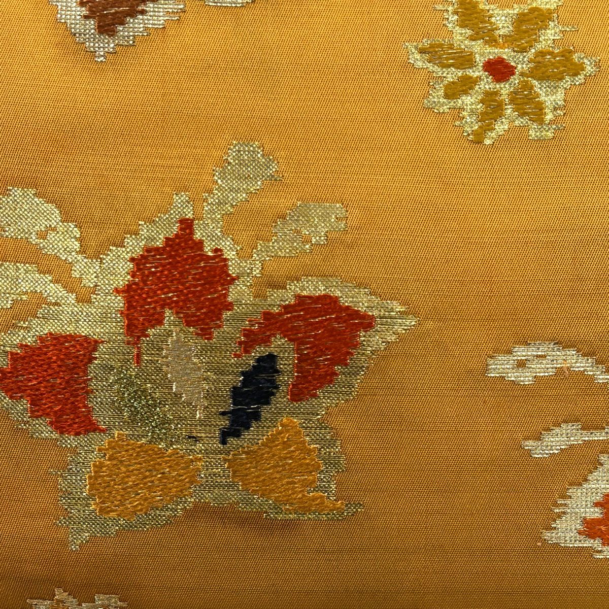 袋帶 逸品級 龍村平藏 落款あり 毛絨昌花紋 金金箔 山吹茶 純蠶絲