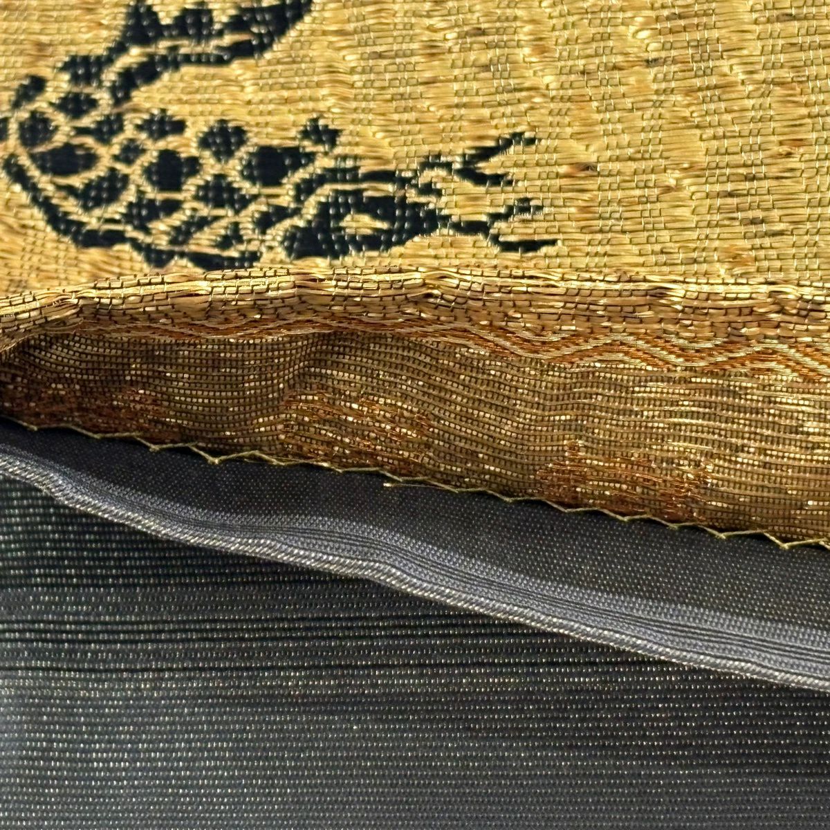 【美品】 袋帶 逸品級 誉田屋源兵衛 落款 鯉 金金箔 金絲 金 六通 純蠶絲