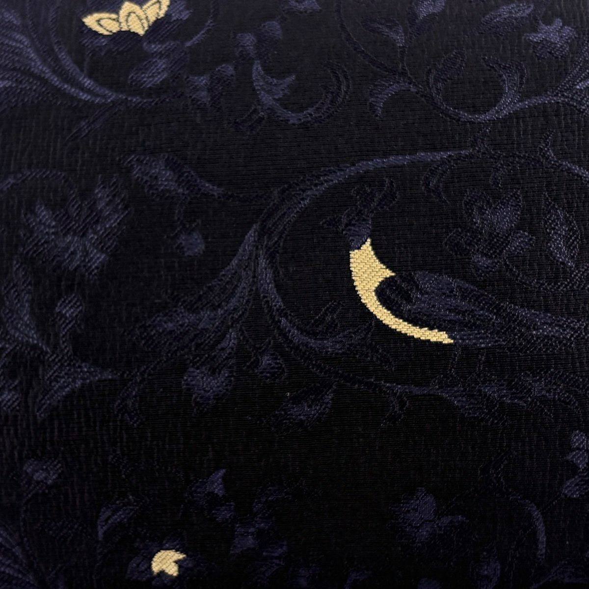 【美品】 袋帶 逸品級 鳥 花唐草紋 刺繡 濃紫 六通 純蠶絲