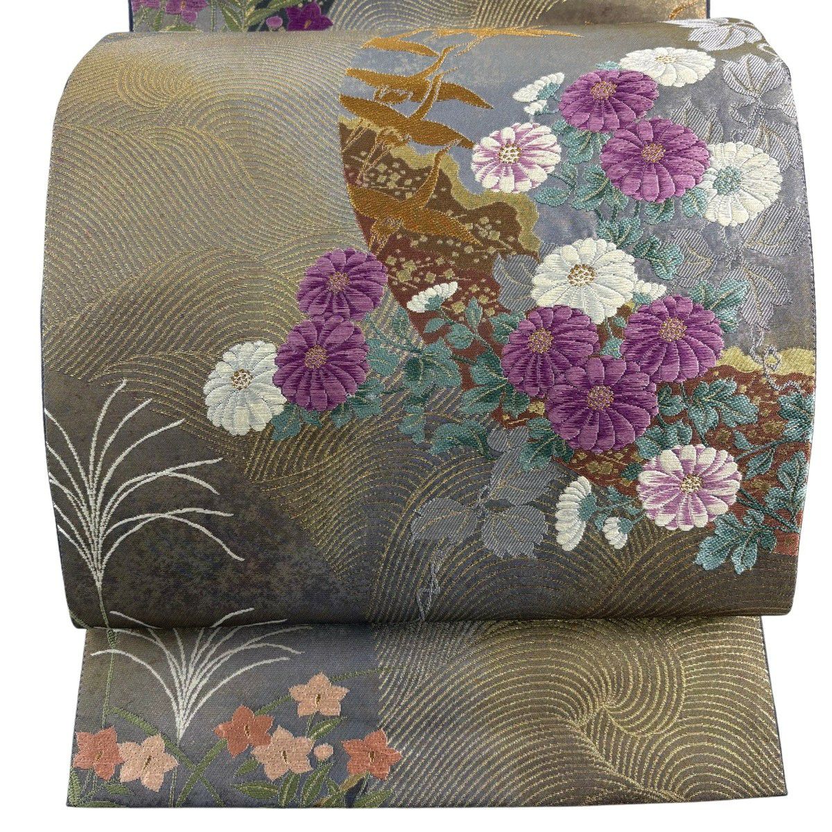 袋帶 逸品級 じゅらく 落款あり じゅらく帝王紫 菊花 仙鶴 金糸 金金箔 金茶 お太鼓柄 純蠶絲
