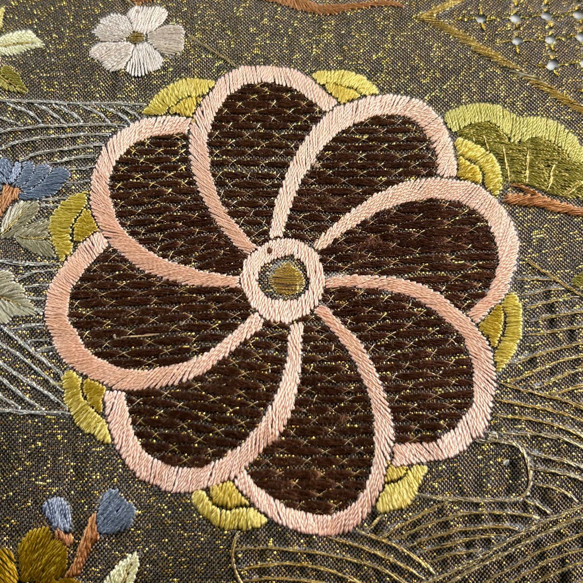 袋帶 逸品級 花 松樹竹子梅花 刺繡 金銀彩 金茶 六通 純蠶絲