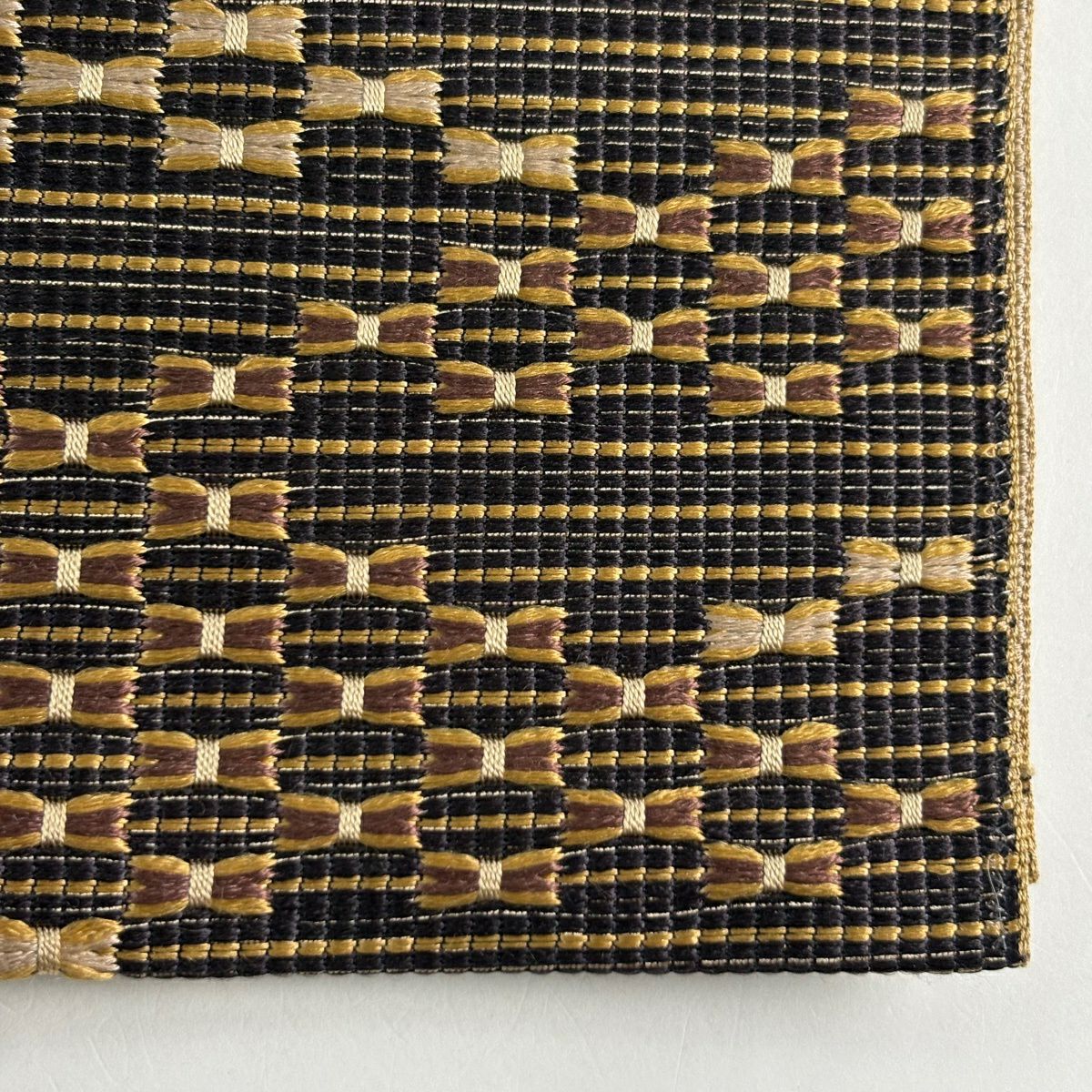 【美品】 名古屋帶 逸品級 博多織 八寸名古屋帶 恵比須細工 網代菱 焦茶 純蠶絲