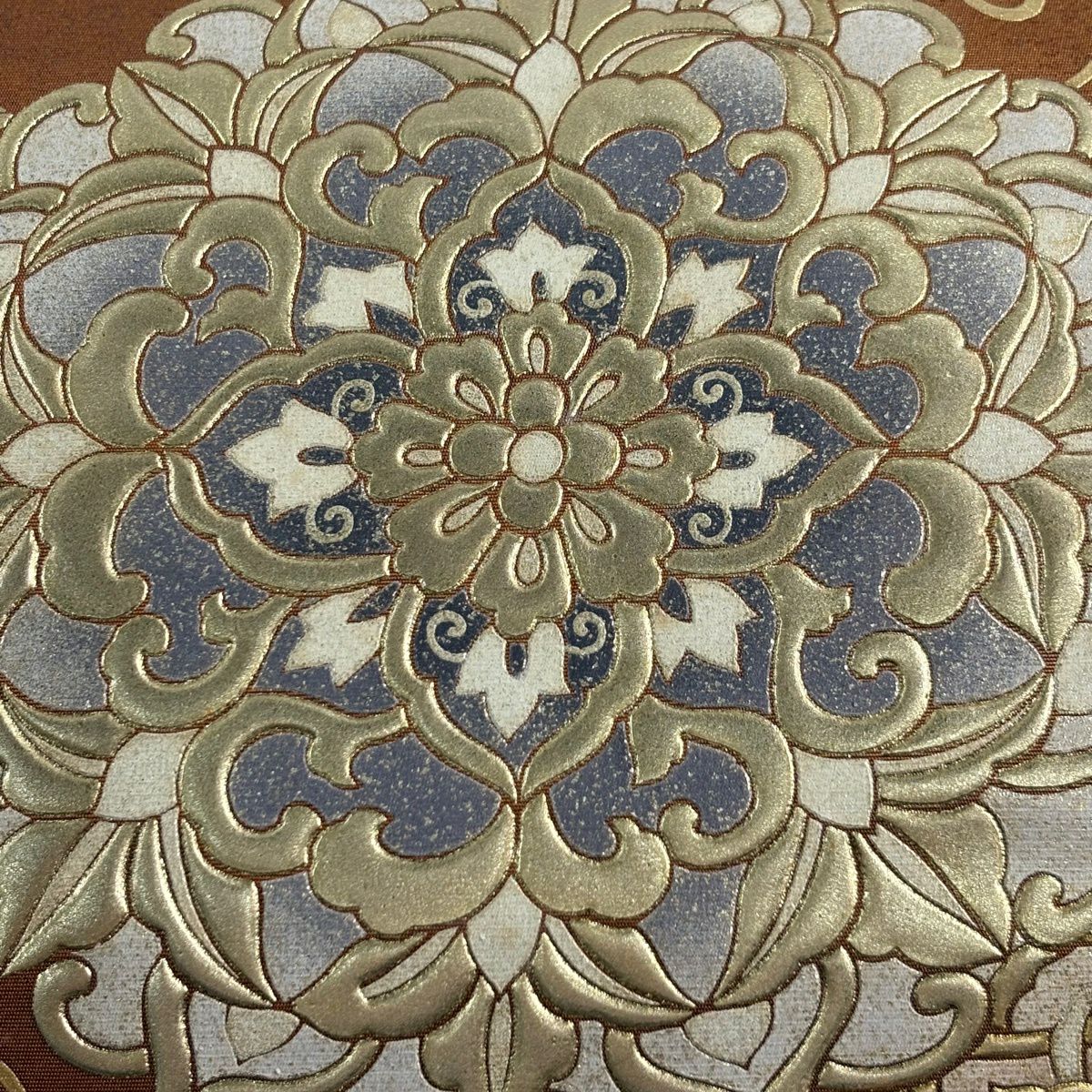 【美品】 袋帶 逸品級 和田光正 落款 華紋 唐草紋 金彩裝飾 紅茶 お太鼓圖案 純蠶絲