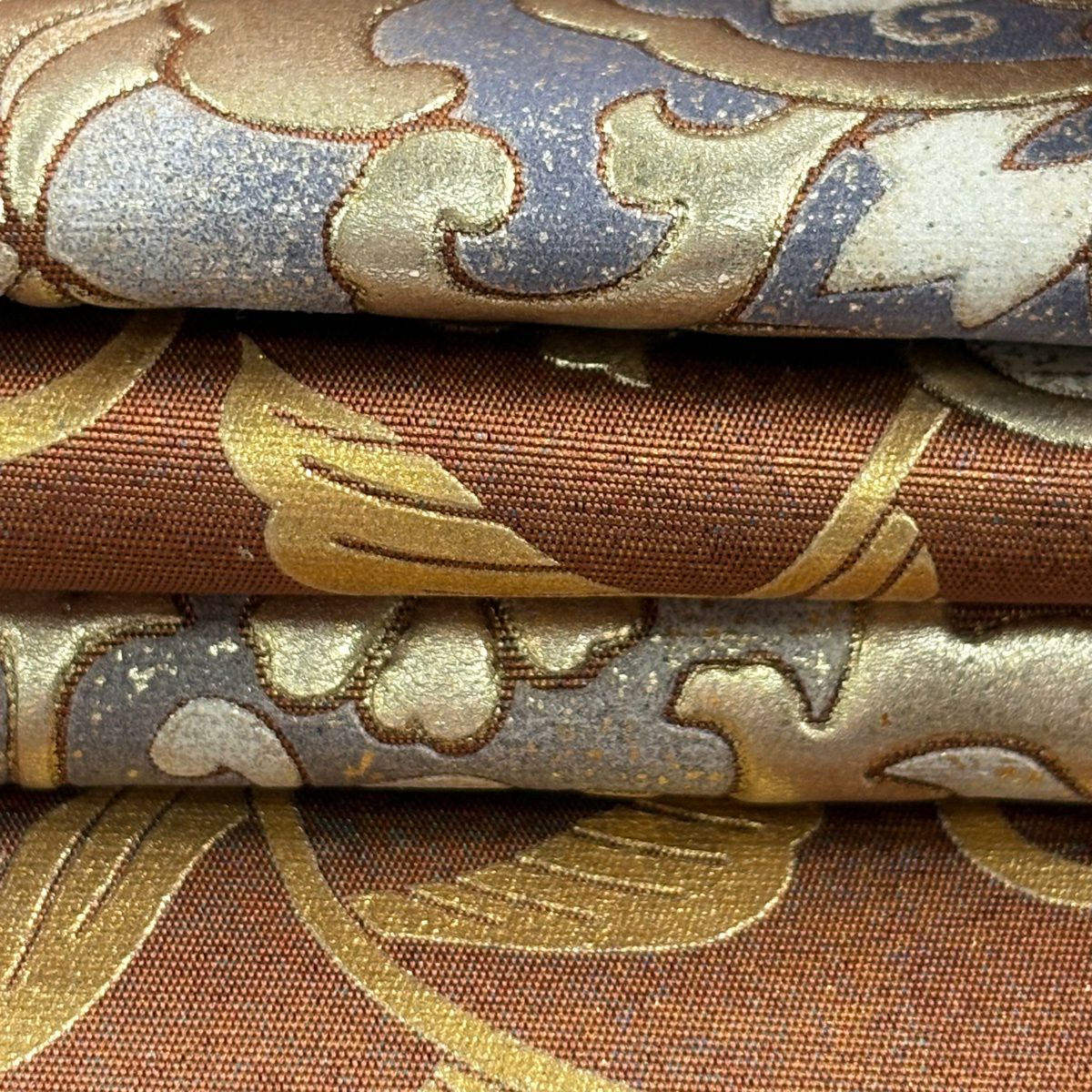 【美品】 袋帶 逸品級 和田光正 落款 華紋 唐草紋 金彩裝飾 紅茶 お太鼓圖案 純蠶絲
