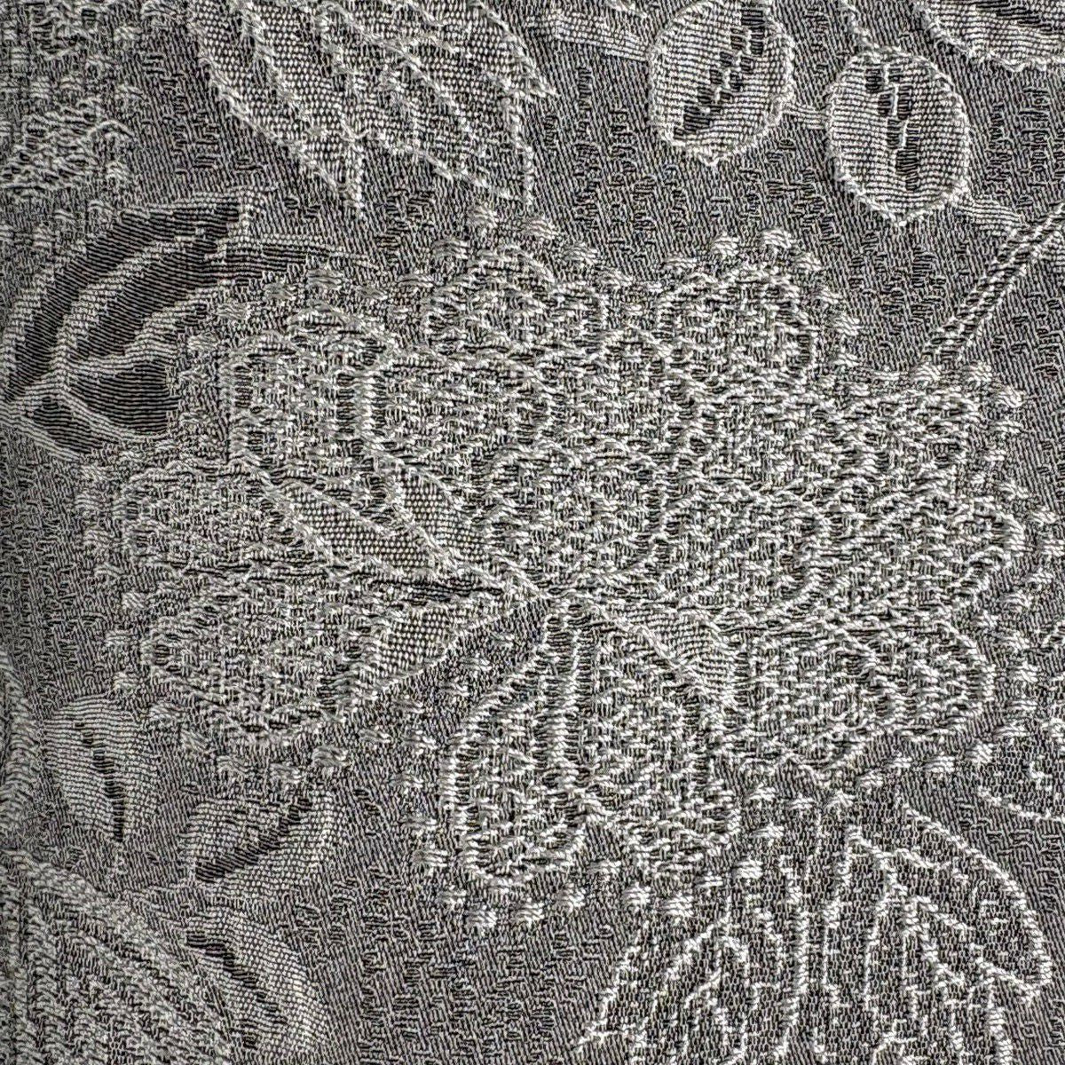 【美品】 小紋 身長157.5cm 袖長64cm M 雙層 山岡古都 墨染 牡丹 草花紋紋意匠 灰色 純蠶絲 逸品級