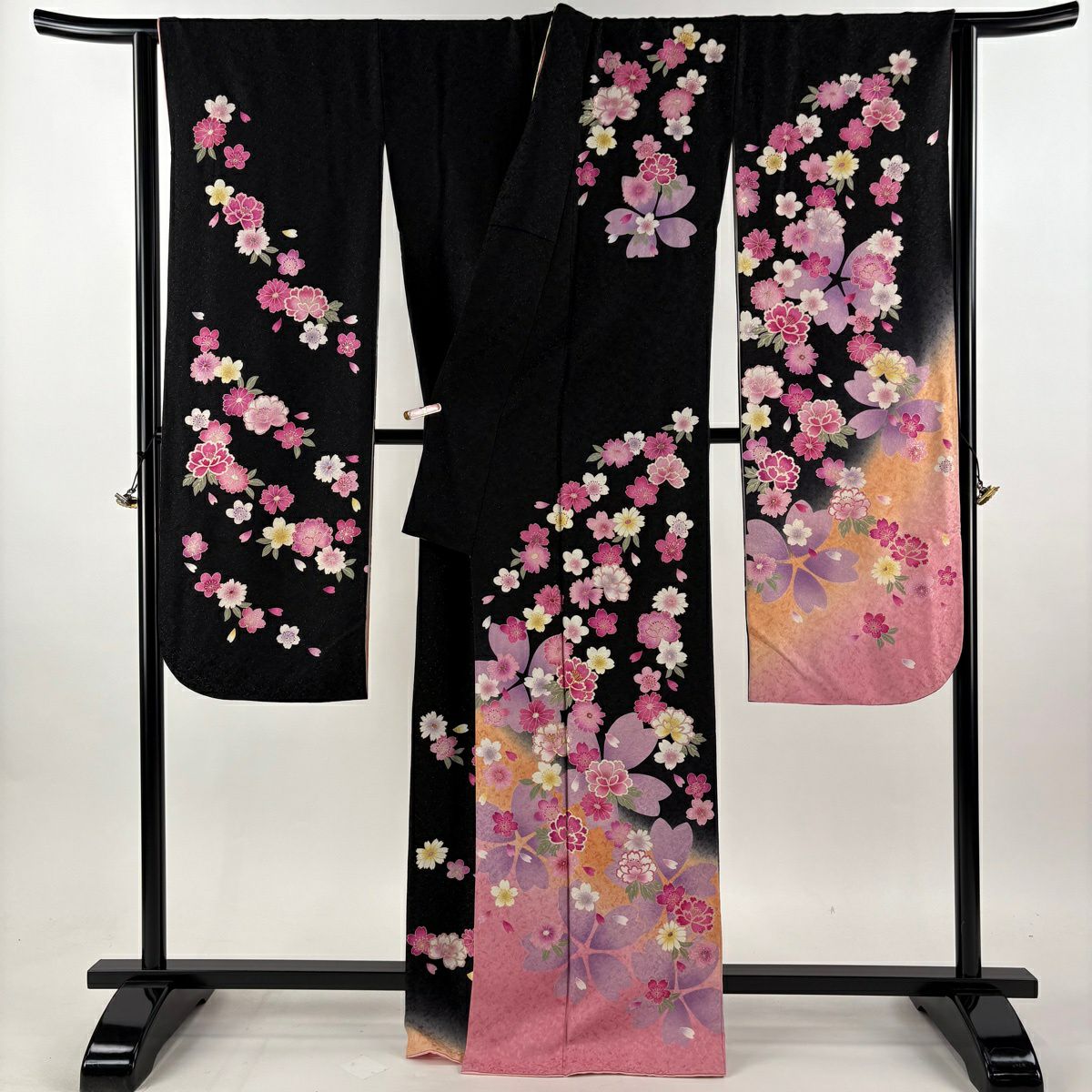 振袖禮服 身長166cm 袖長67.5cm L 雙層櫻梅花金金箔黑純蠶絲逸品級