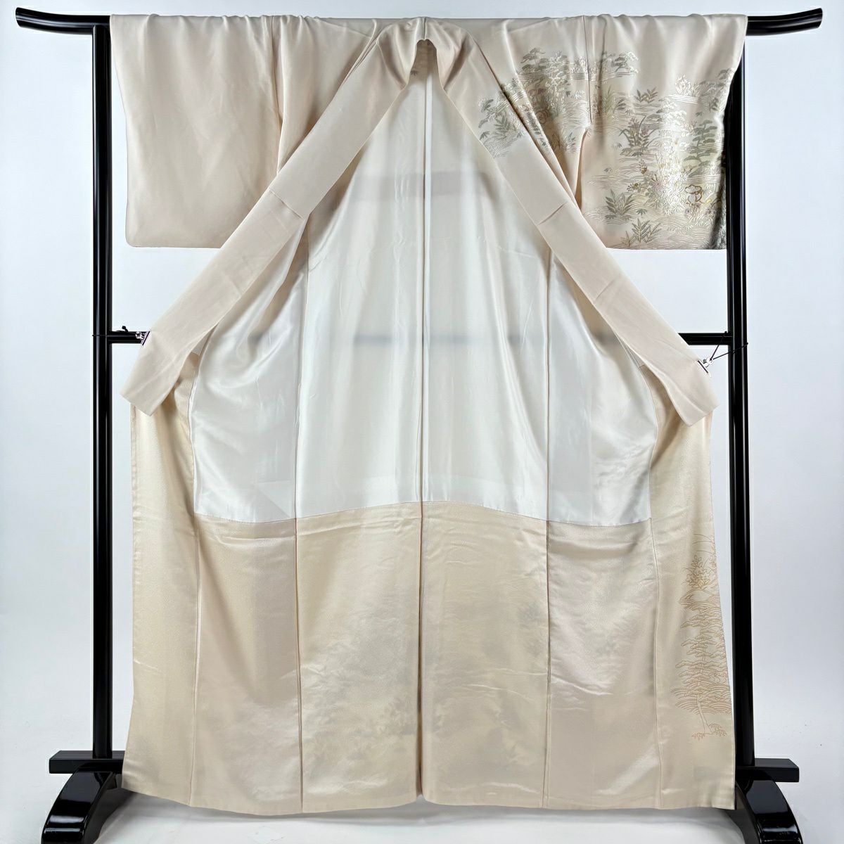 【美品】訪問服 身長165cm 袖長67cm M 雙層 松樹竹子梅花 和樂器 金糸刺繡 粉米色 純蠶絲 逸品級