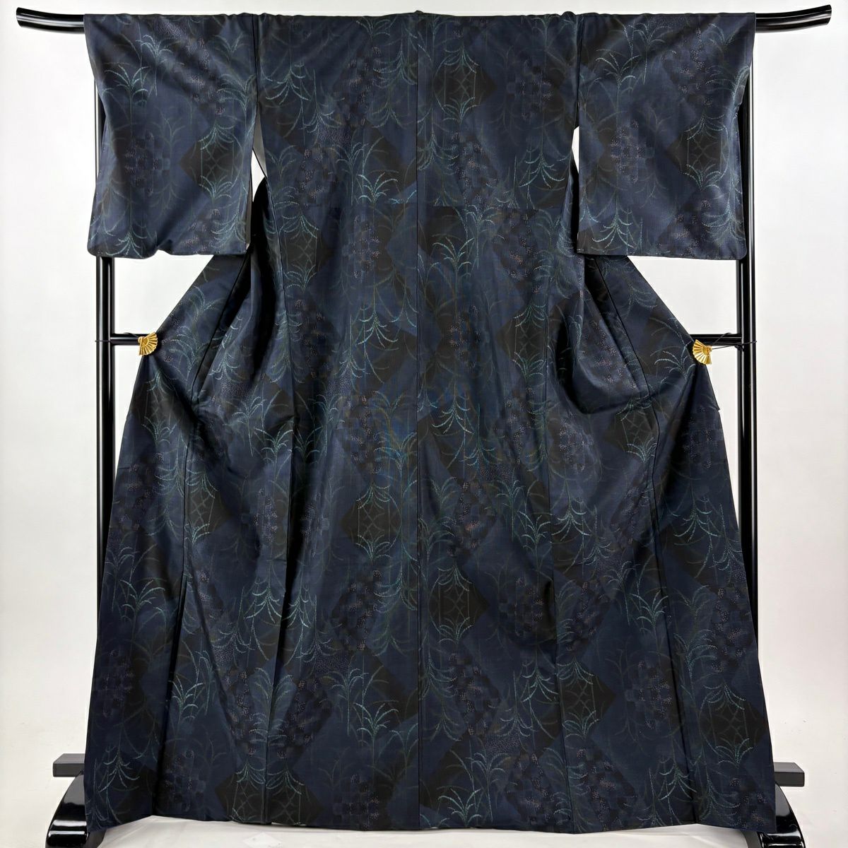 大島紬織 身長170.5cm 袖長69cm L 雙層 都喜ヱ門 光的輪廓 證書齊全 葉花紋 泥染 深藍 純蠶絲 逸品級