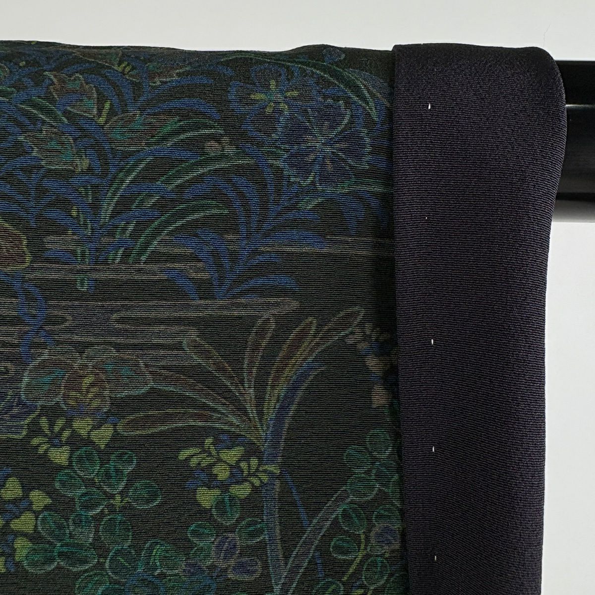 【美品】 小紋 身長157cm 袖長64.5cm M 雙層 前田仁仙 やまと 有落款 草花紋紋 鳳凰 深綠 純蠶絲 逸品級