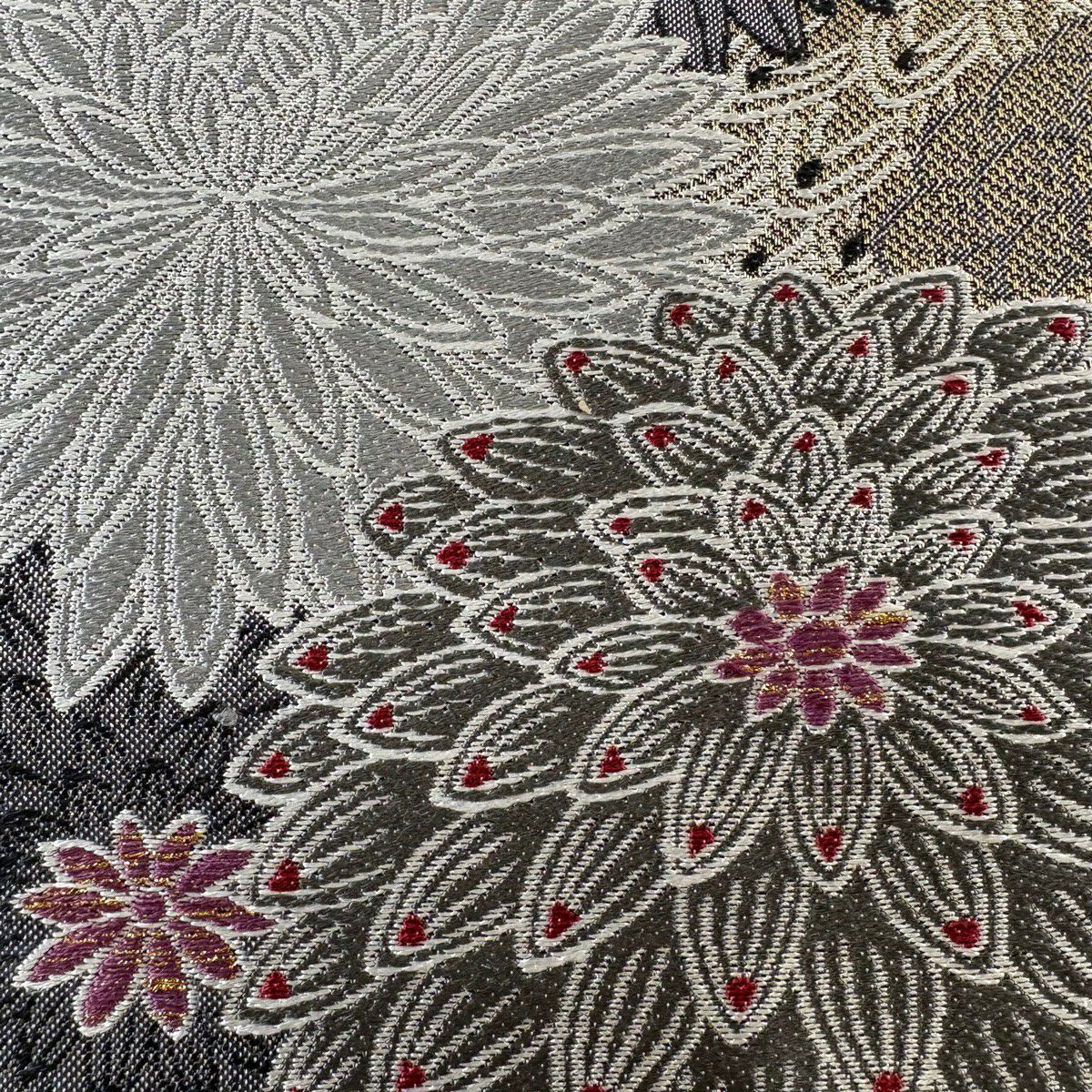 【美品】 袋帶 逸品級 じゅらく 落款あり 帝王紫 菊花 金金箔 灰 六通 純蠶絲