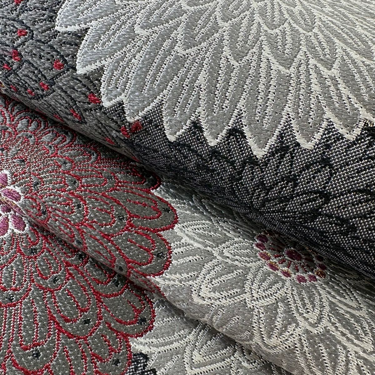 【美品】 袋帶 逸品級 じゅらく 落款あり 帝王紫 菊花 金金箔 灰 六通 純蠶絲