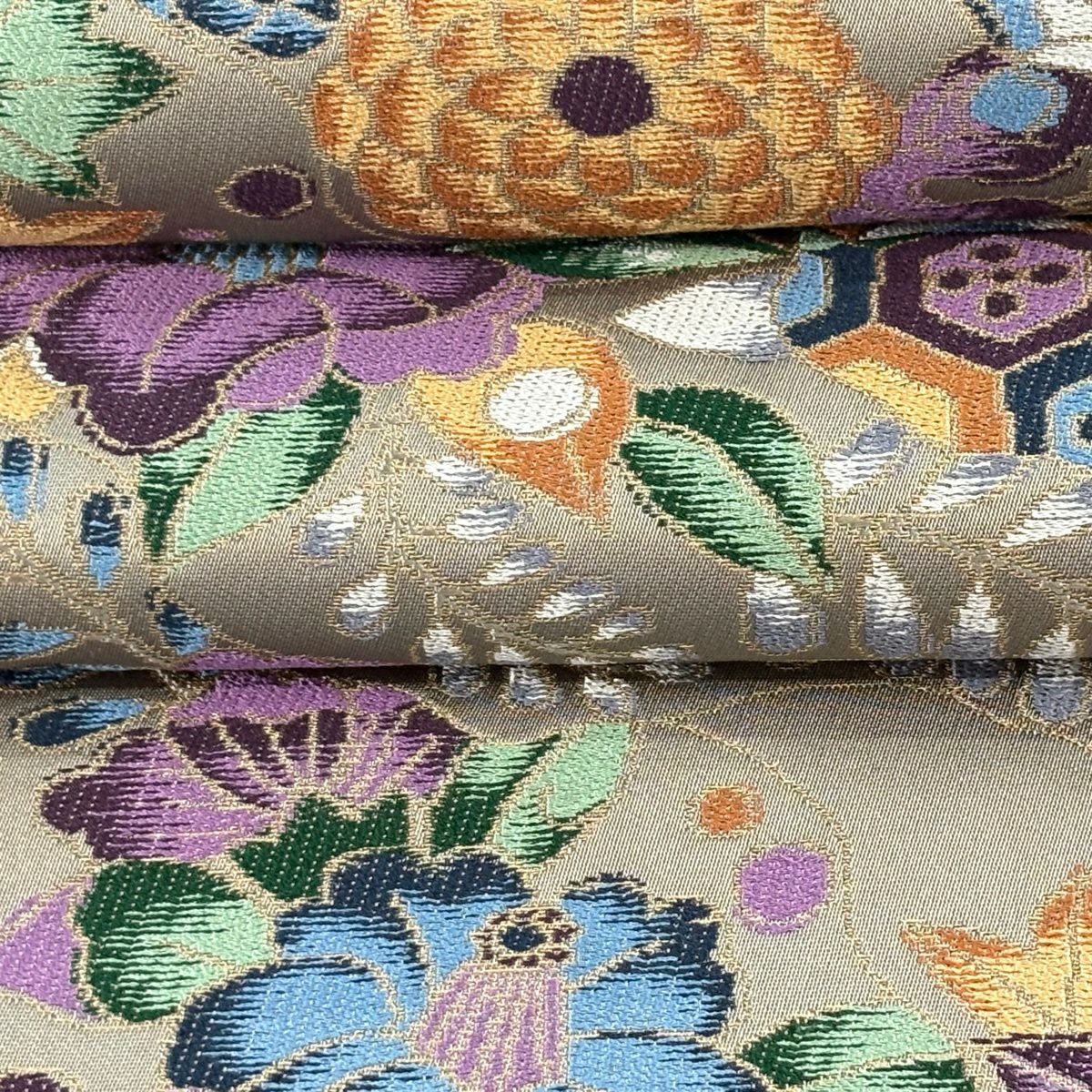 【美品】 袋帶 逸品級 白綾苑大庭 落款あり 証紙あり 菊花 青海波 金金箔 灰 六通 純蠶絲