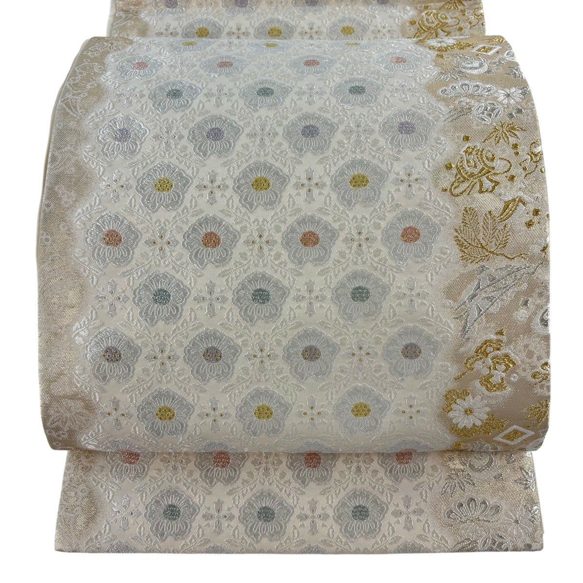 【美品】 袋帶 逸品級 花 寶盡くし 金銀絲 金金箔 奶油 六通 純蠶絲