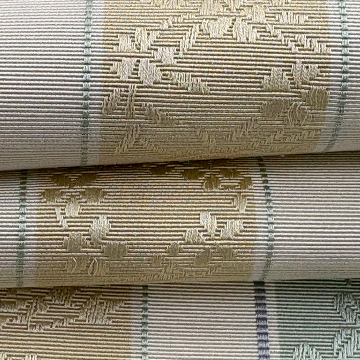 【美品】名古屋帶 逸品級 證書齊全 松樹葉仕立 八寸名古屋帶 博多織 縞花丸紋 米色 純蠶絲