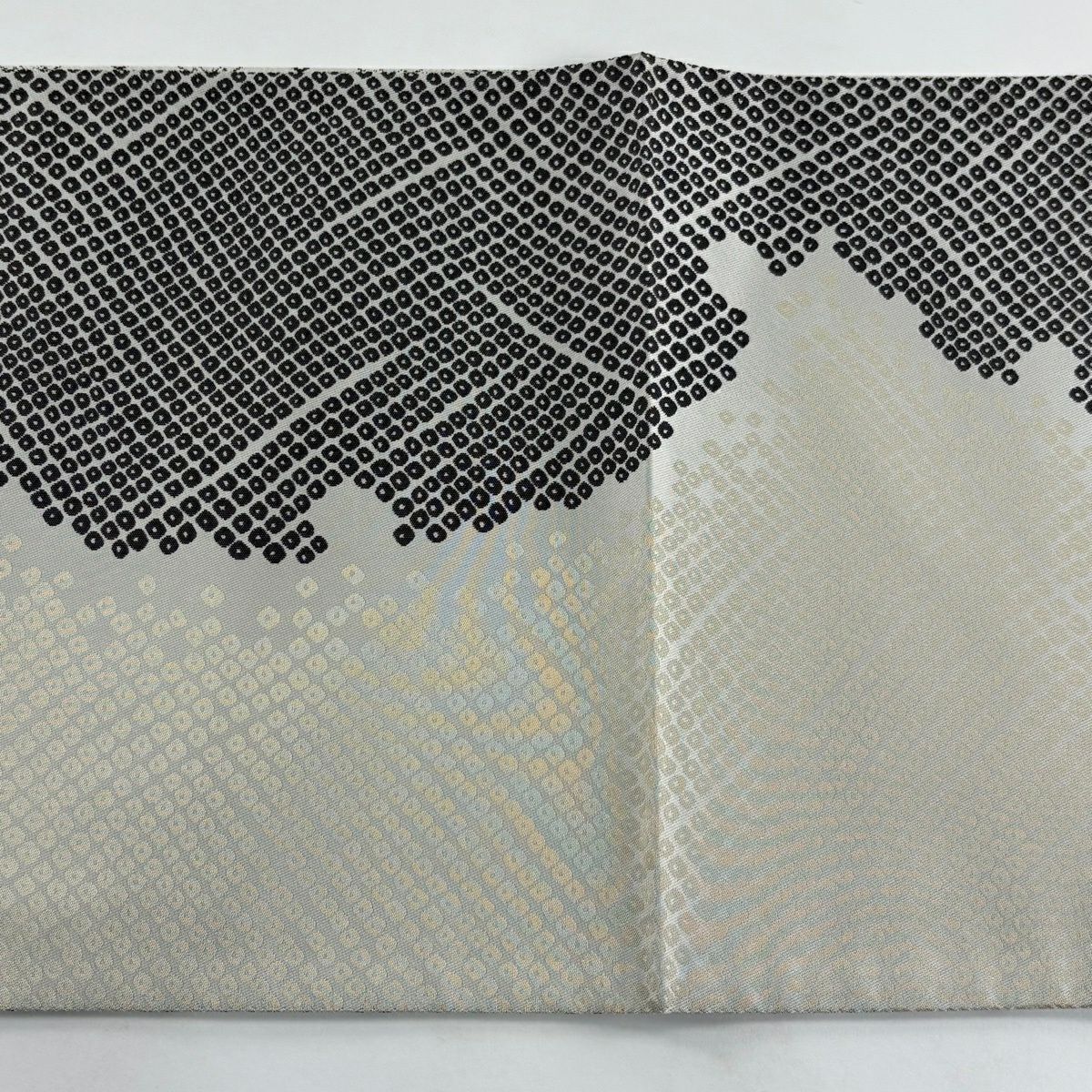 【美品】 袋帶 逸品級 菱屋善兵衛 落款あり 雪輪 灰色 全通 純蠶絲
