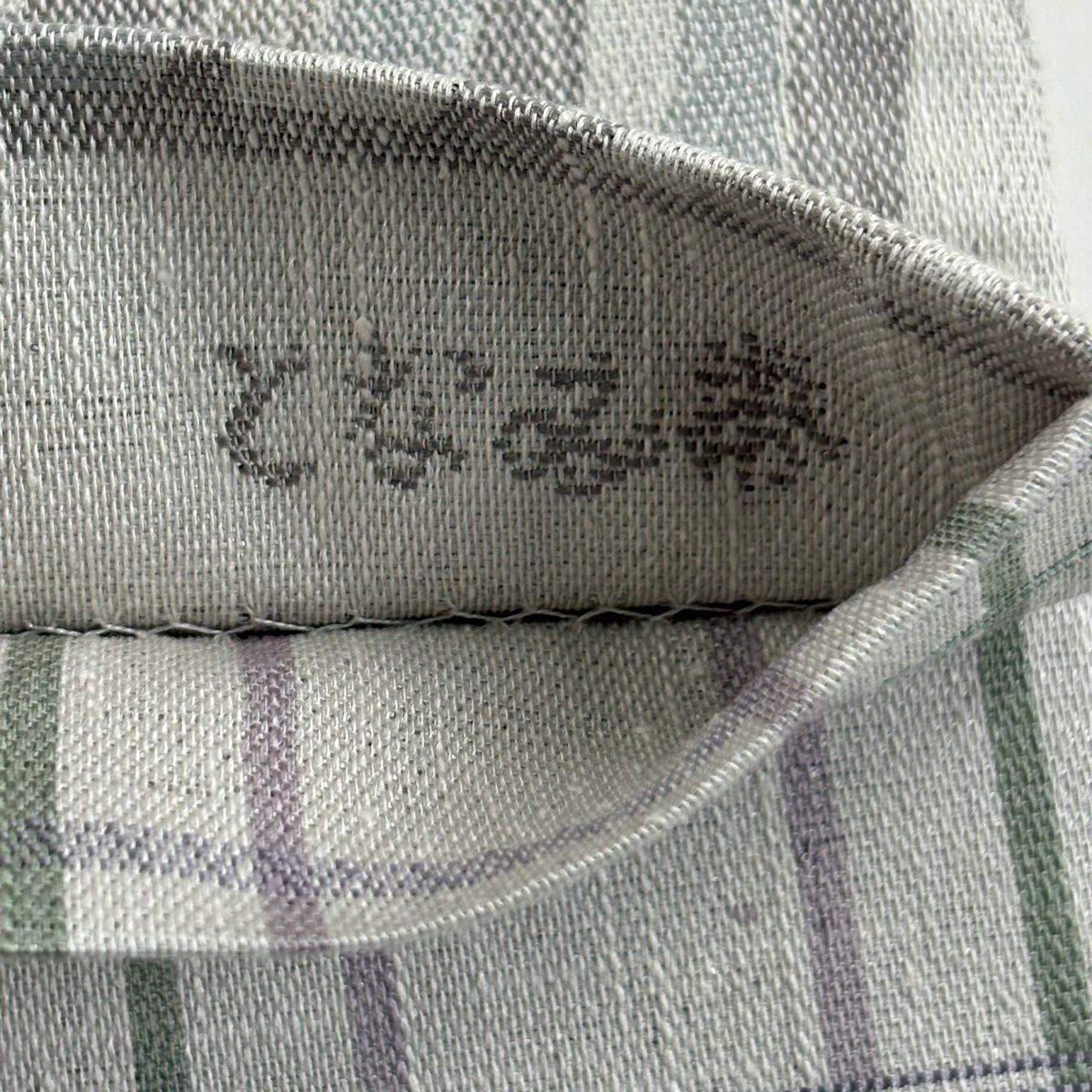 【美品】 袋帶 逸品級 となみ織物 落款あり 雙面 束帶熨斗紋 格子 灰色 六通 純蠶絲