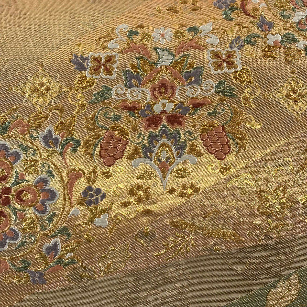 【美品】 袋帶 秀品級 向鳥 華紋 金金箔 唐織 金 六通 純蠶絲